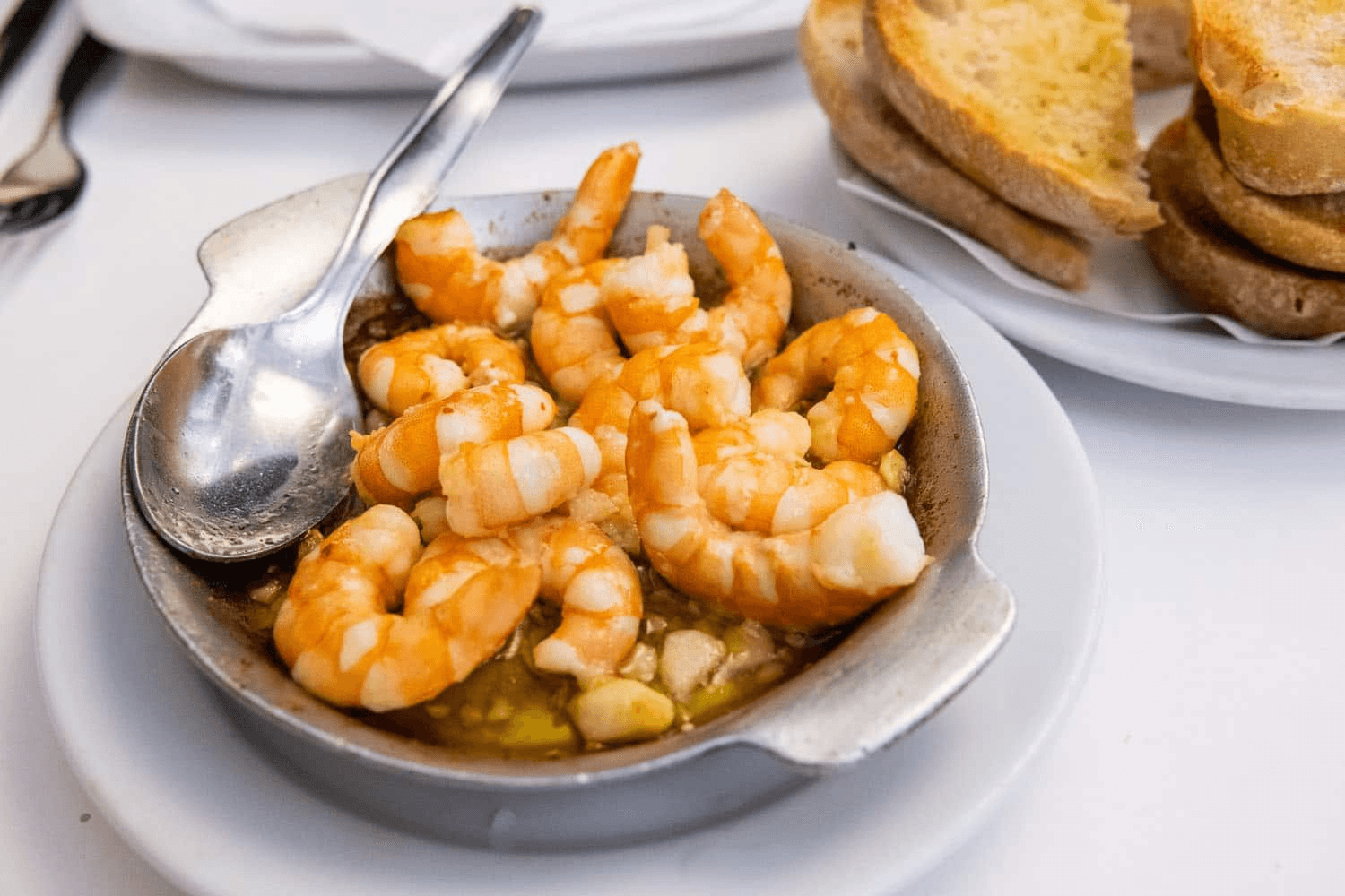 Best tascas in Lisbon: 12 traditional spots to try
