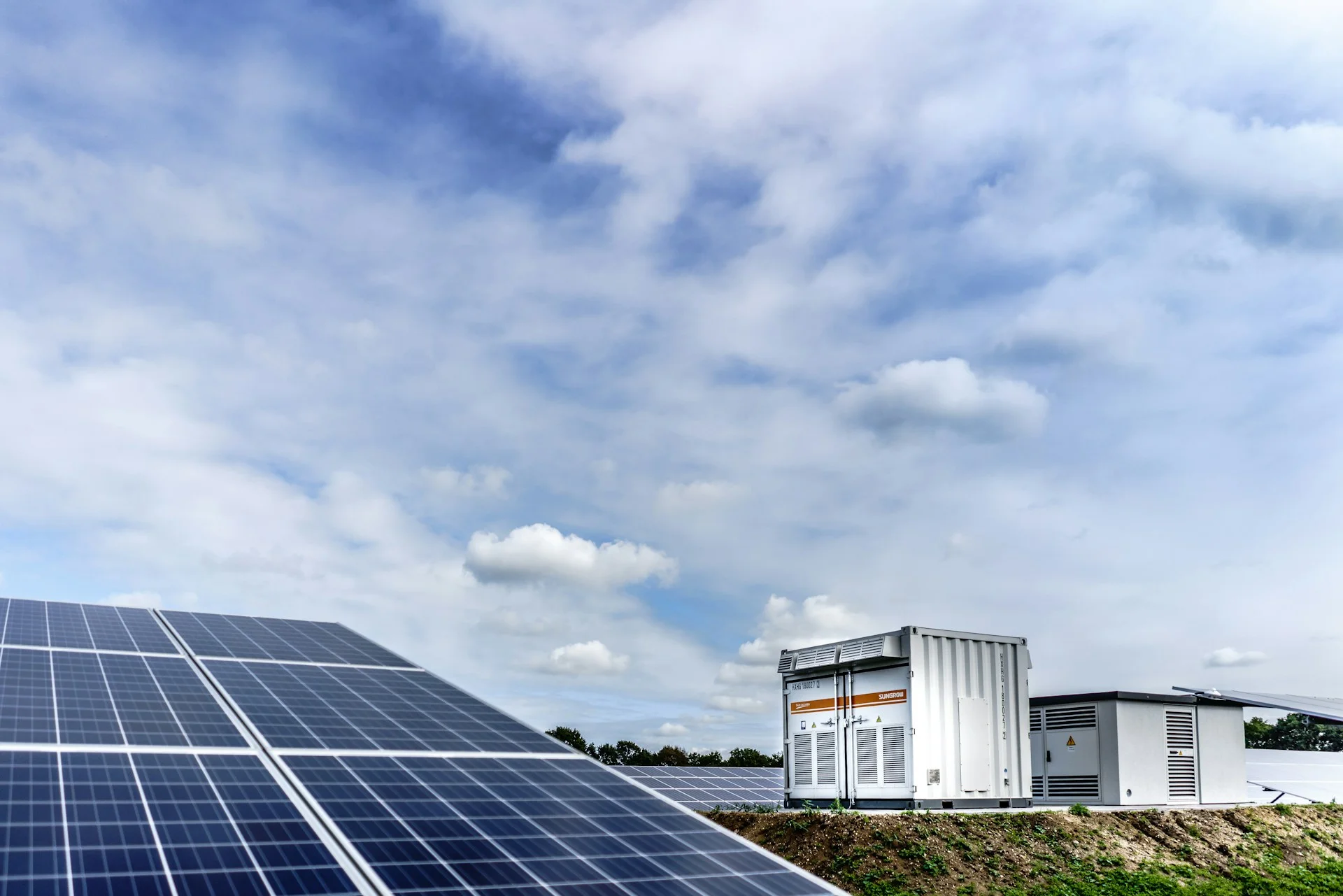 Photovoltaikanlage mit gewerblichen Stromspeicher