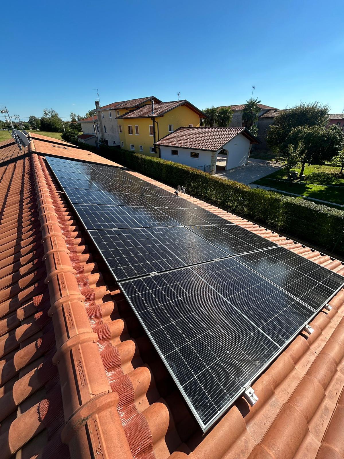 Lavori Realizzati di Pannelli solari installati | Gi Service Sun Project