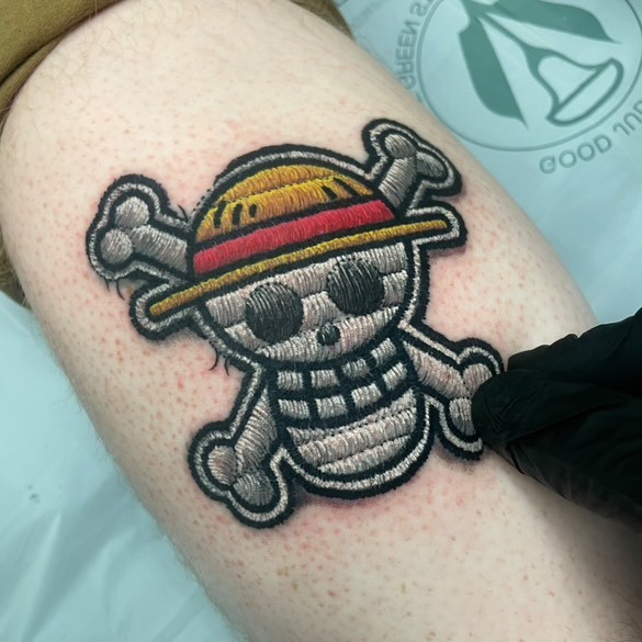 patchwork anime tattoo sticker of strawhat pirates logo 