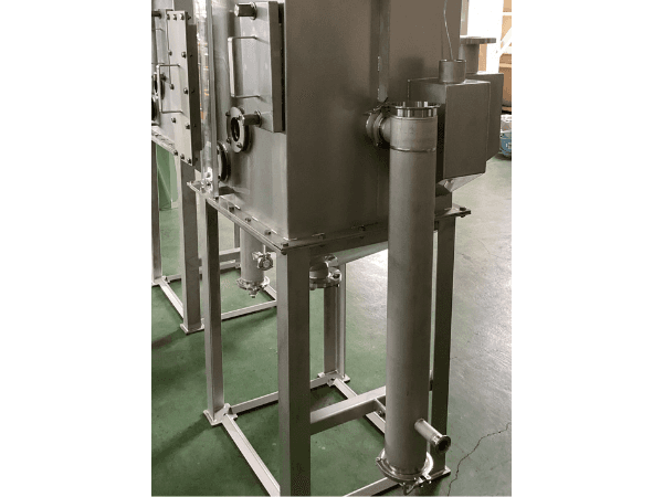 清掃しやすくシールポット継ぎ手箇所をヘルールに