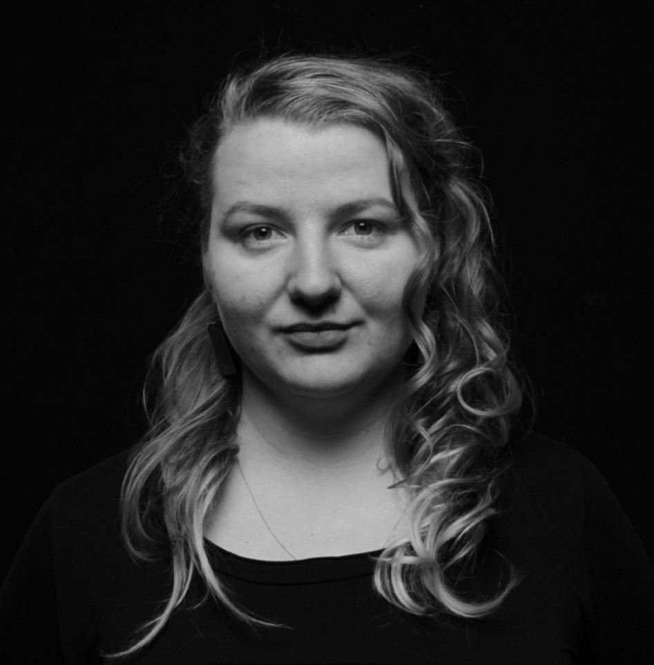 Woman with color palette