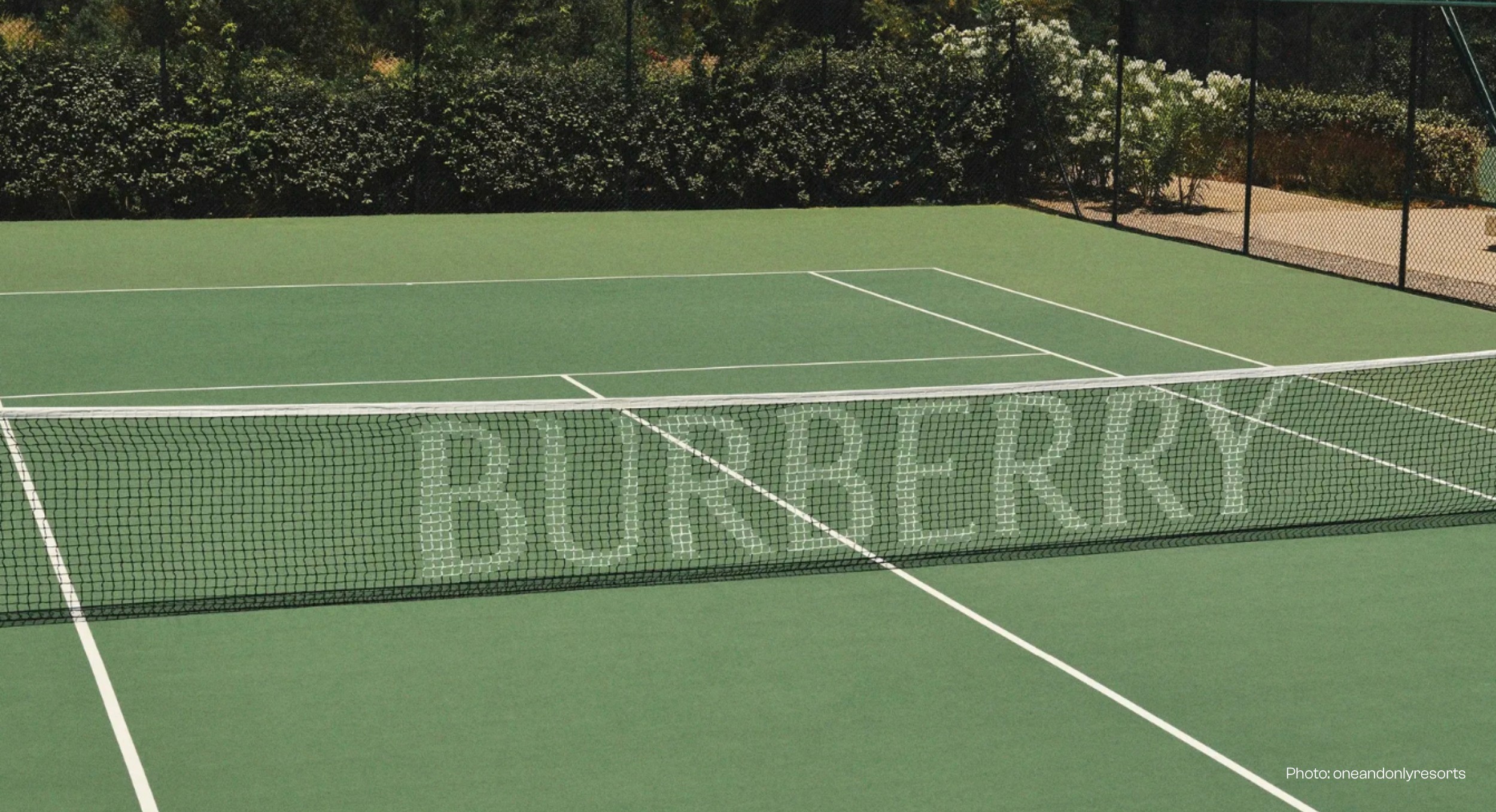 Tennis court with branded net - brand activation