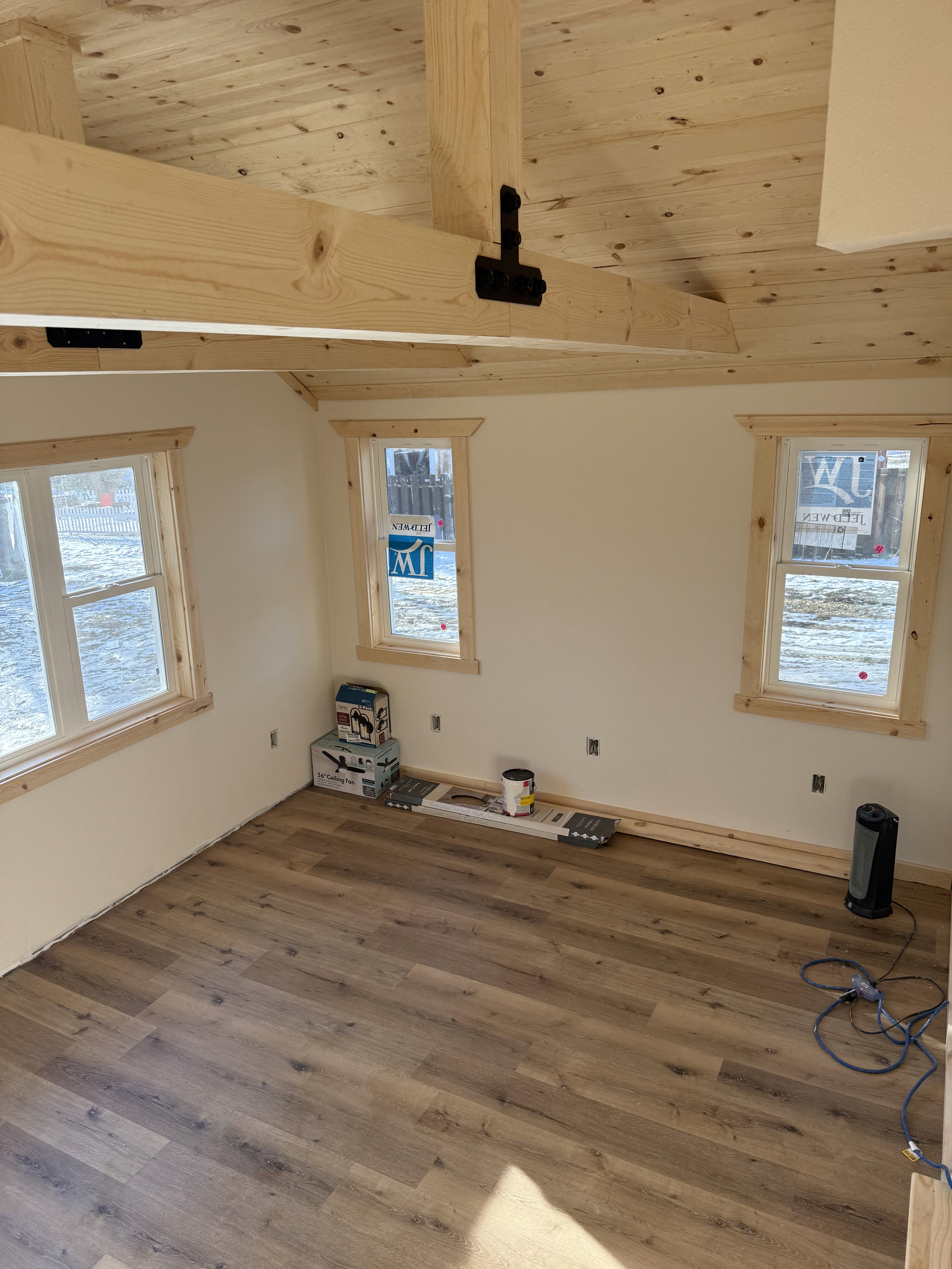 Sun Room with pine trim and ceiling