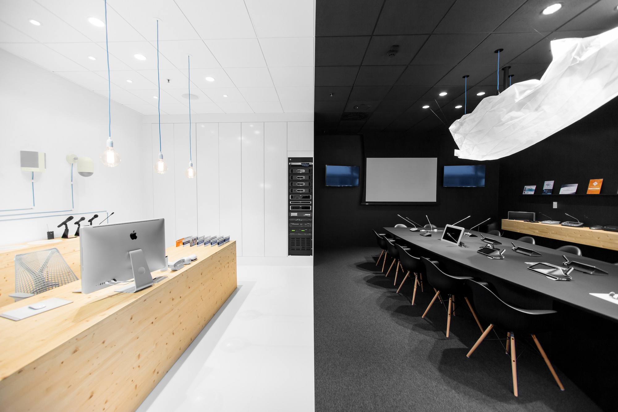 avio showroom_insight_kroki studio