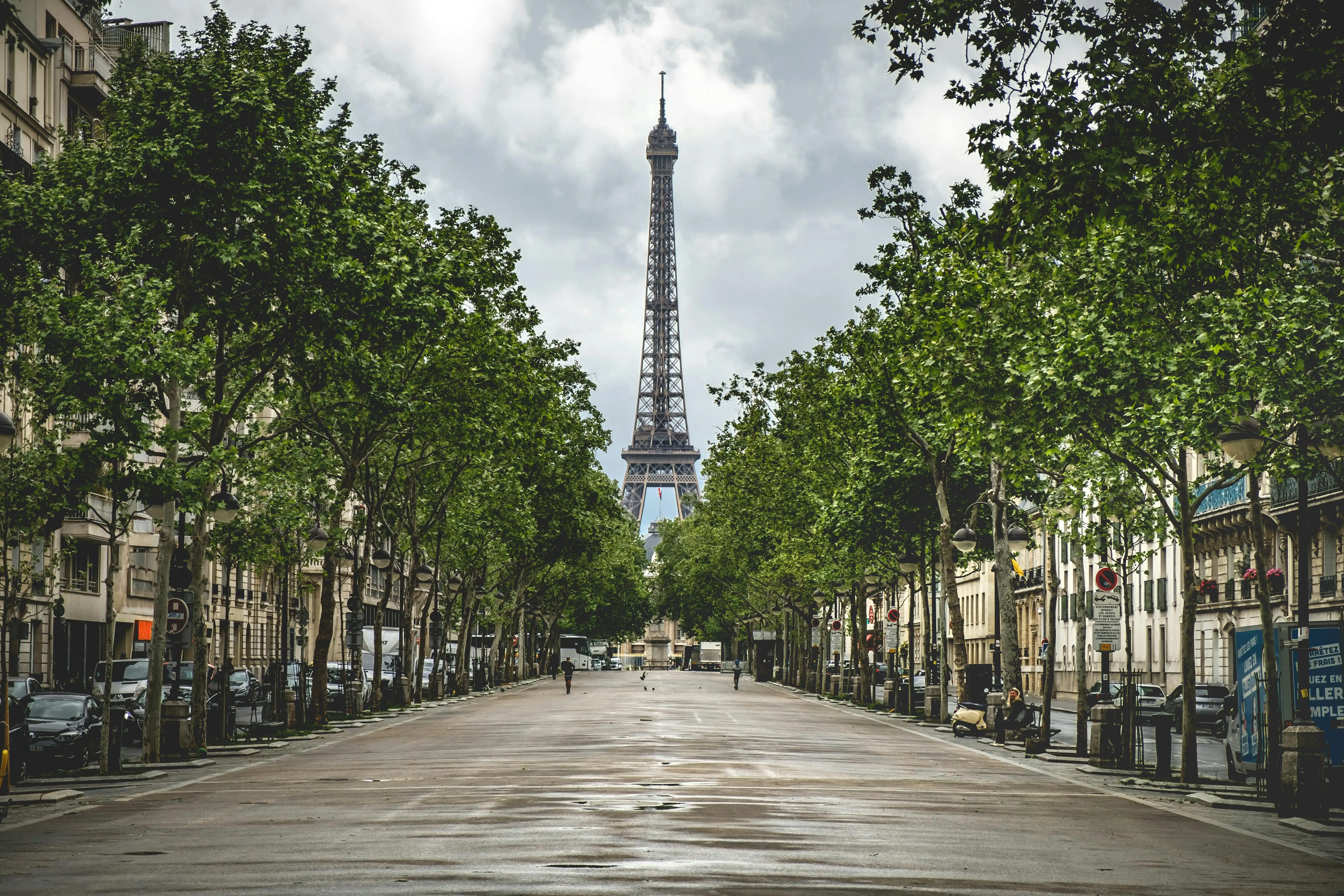 eiffel tower in paris france