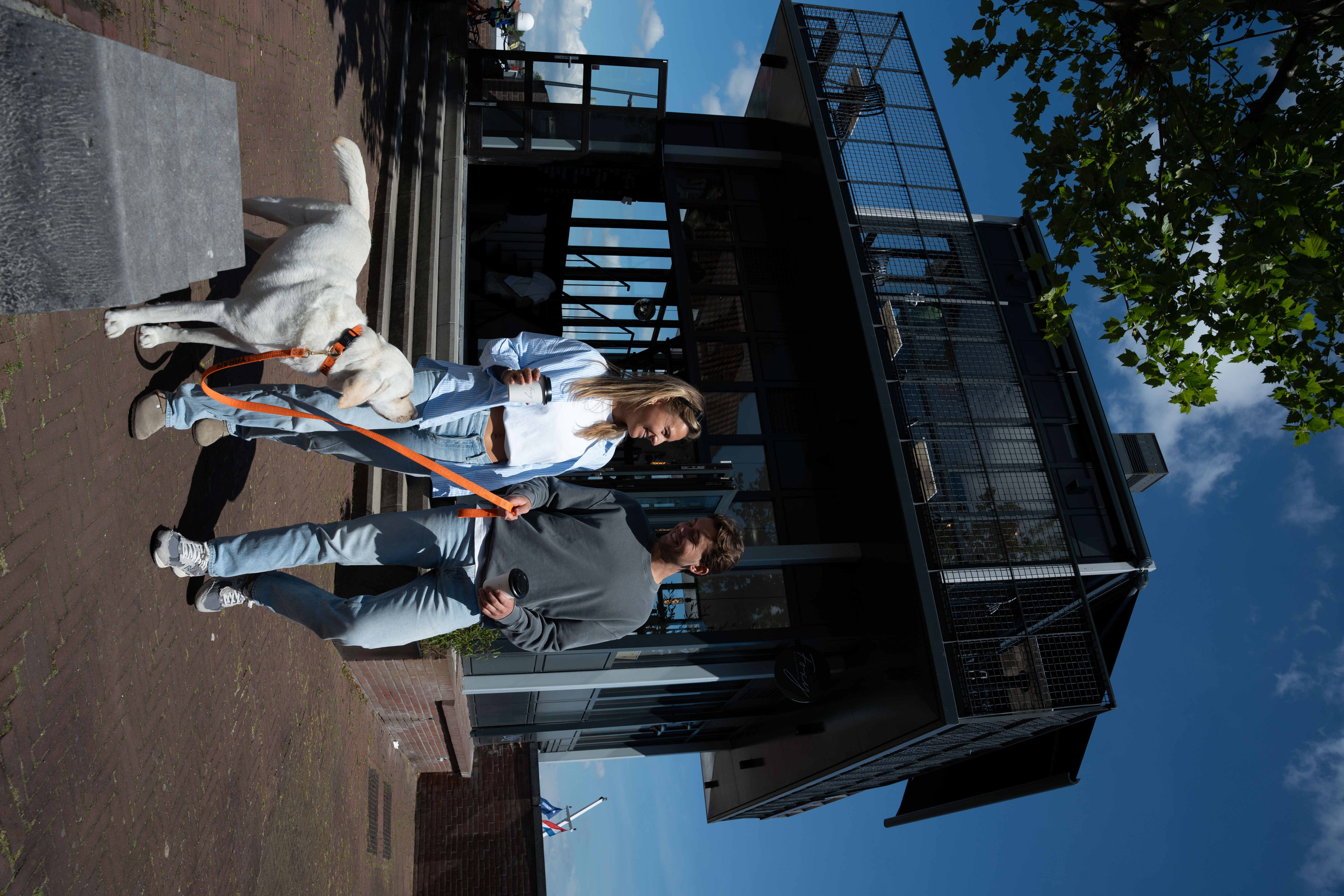 Wimmie, eigenaar met Bas en hond