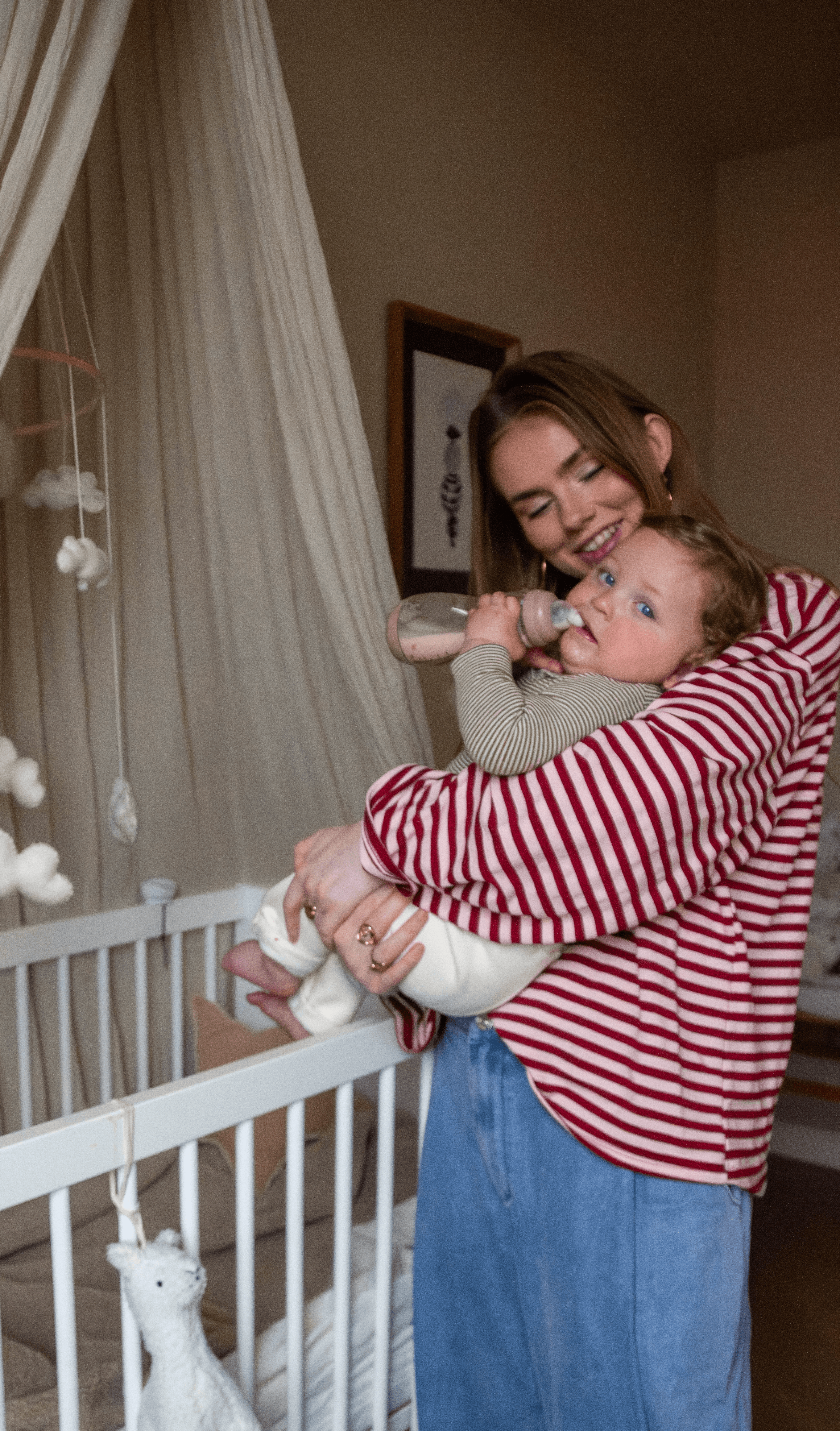 A sitter for your baby at Charly Cares