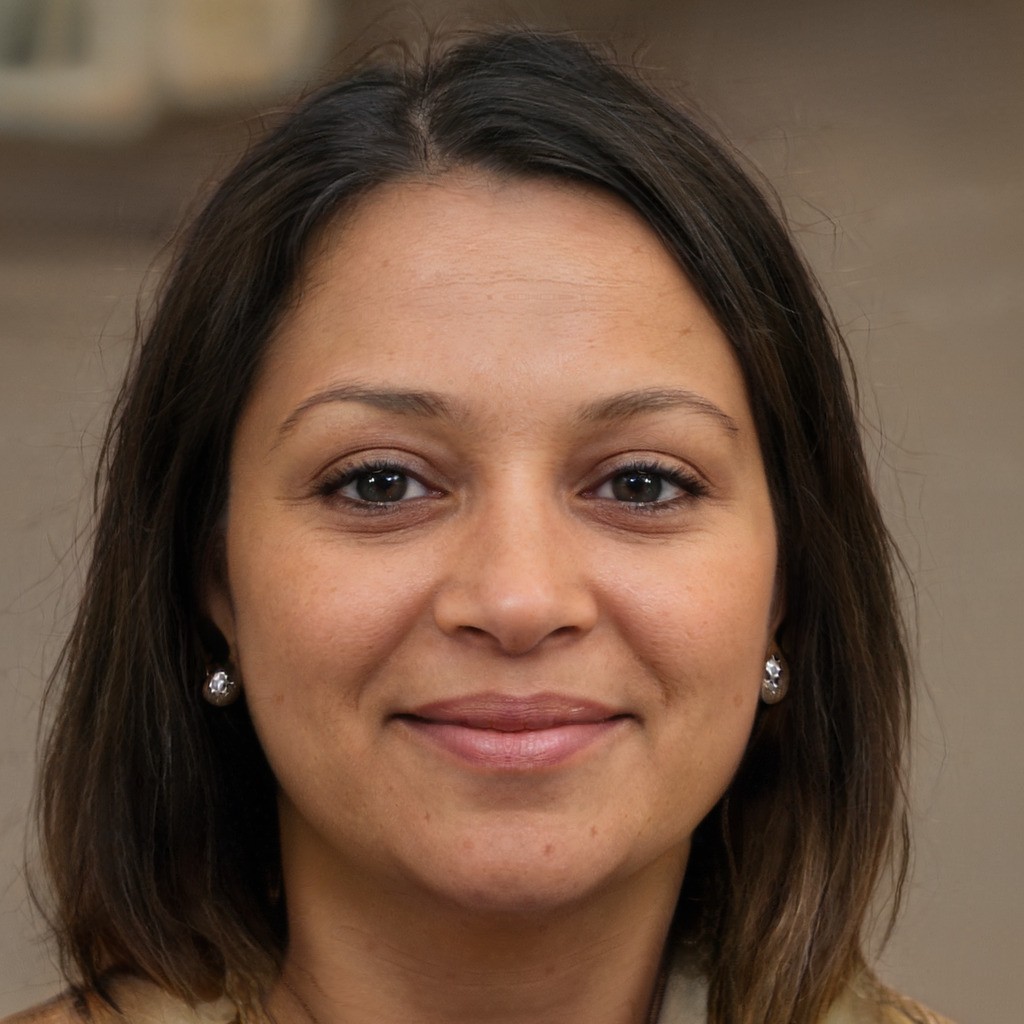 Sarah L., Marketing Consultant