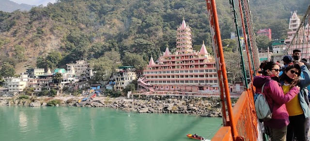 Ganga, Trymbakeshwar mandir as seen from Laxman jhula