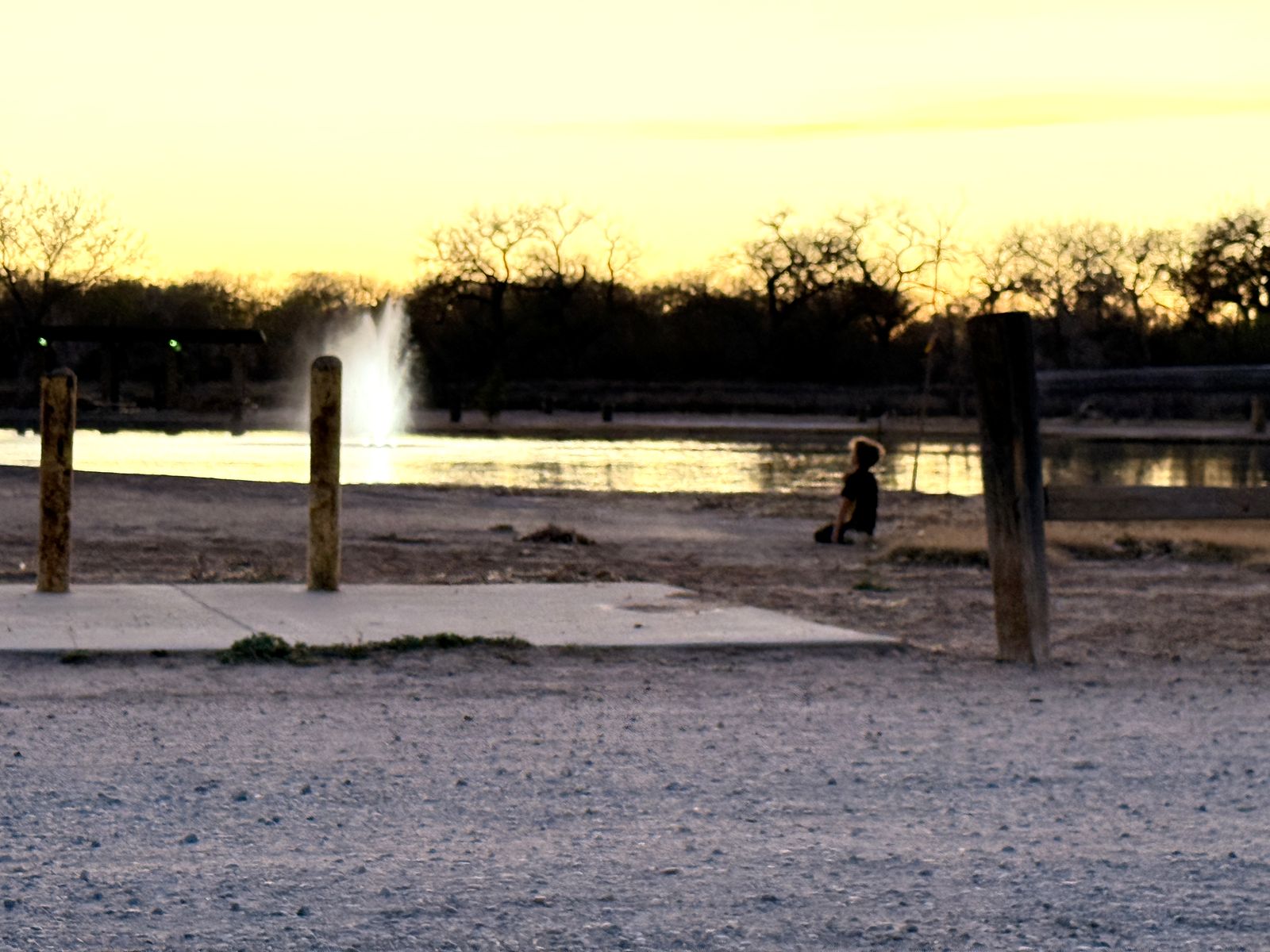 Evening at Isleta Lakes RV Park