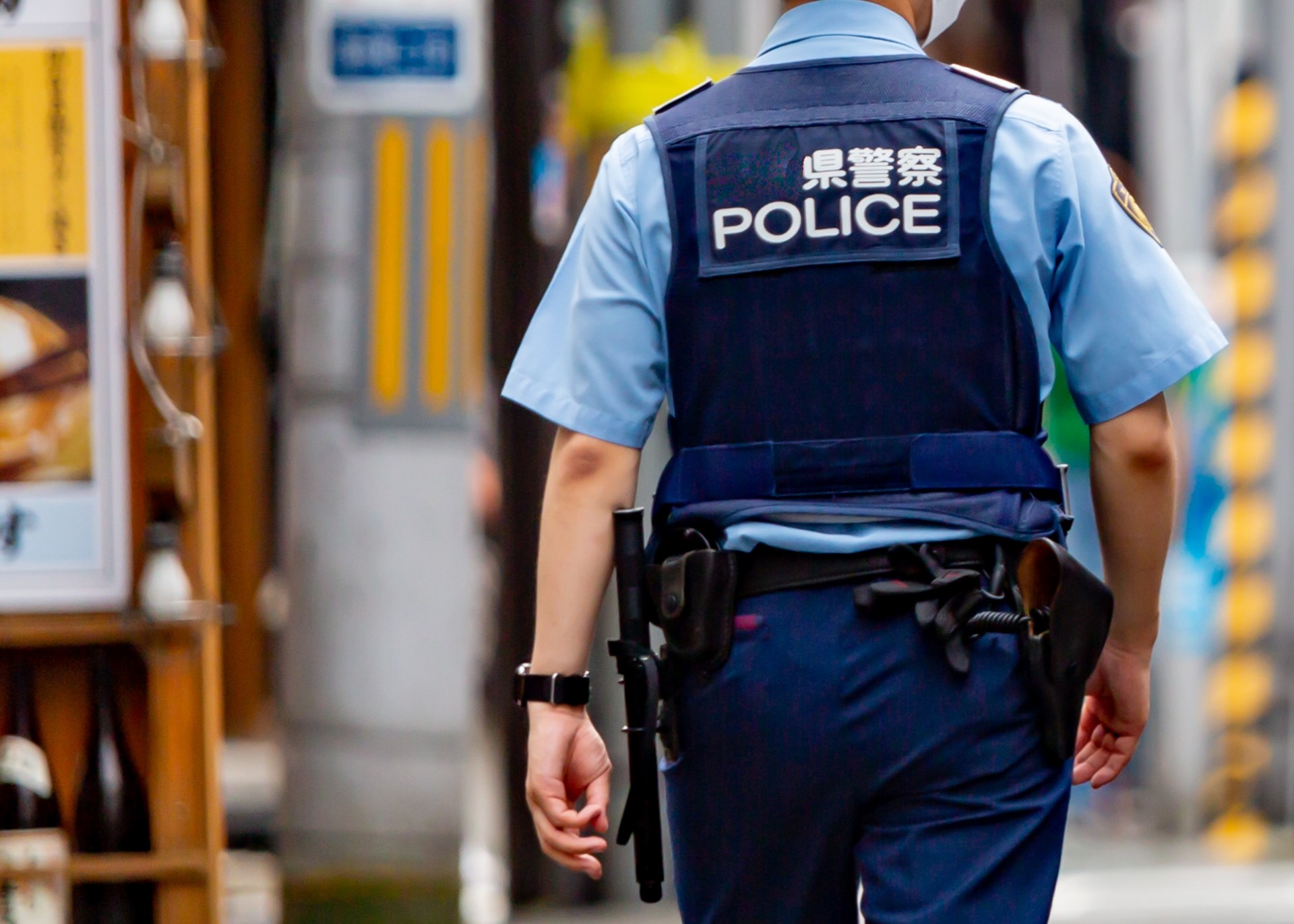 死亡診断書200人超を無診察で作成｜86歳医師書類送検で露わになった「みとり医」問題を内科医が解説