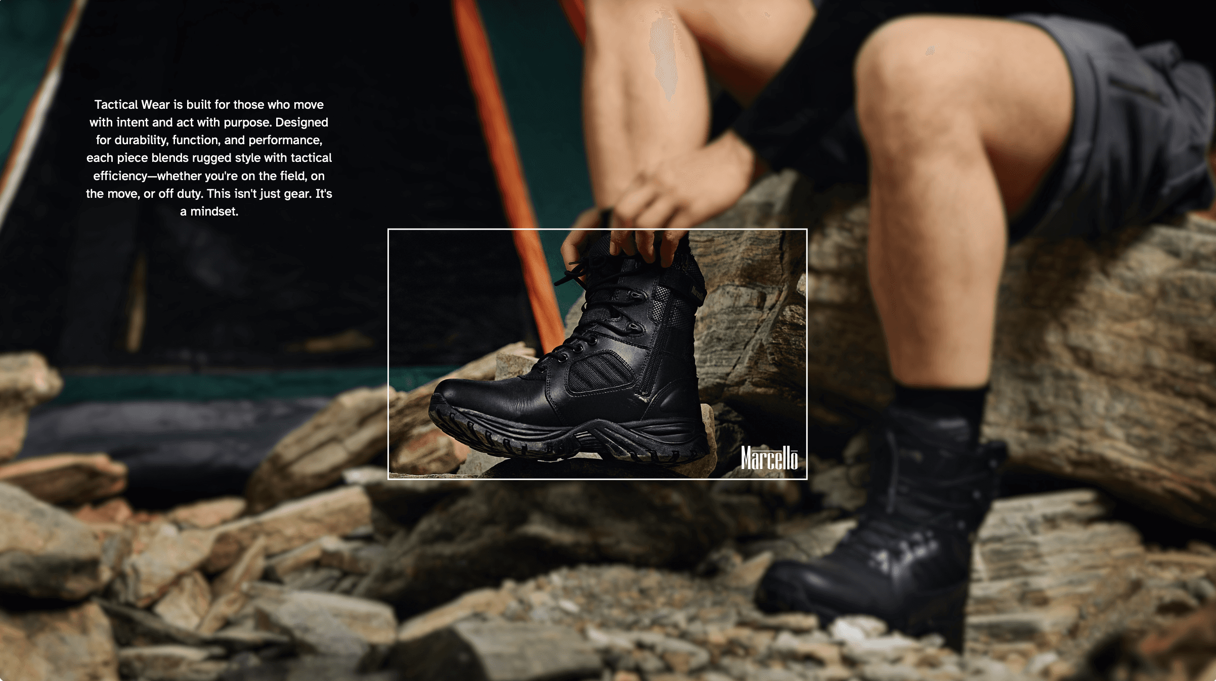 people near TAj Mahal