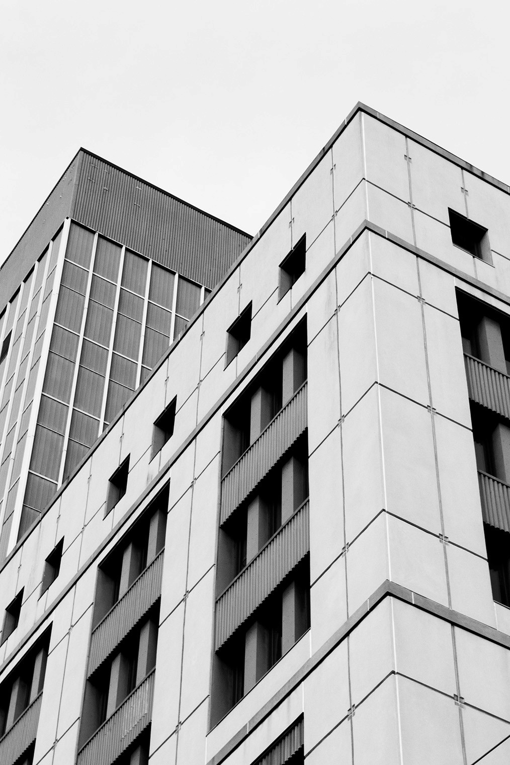 Black and white wave