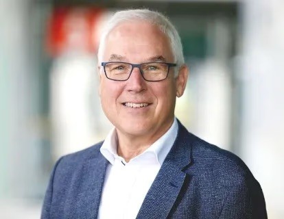 Dr. Andreas Rummelt