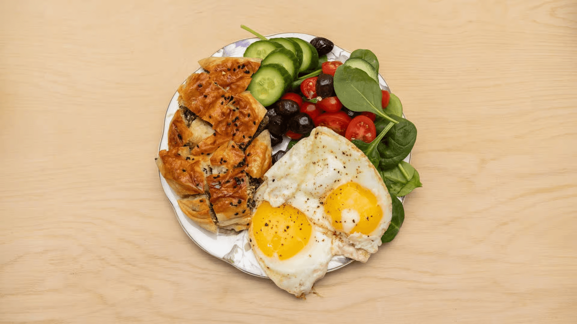 Bacon, Egg and Cheese Croissant