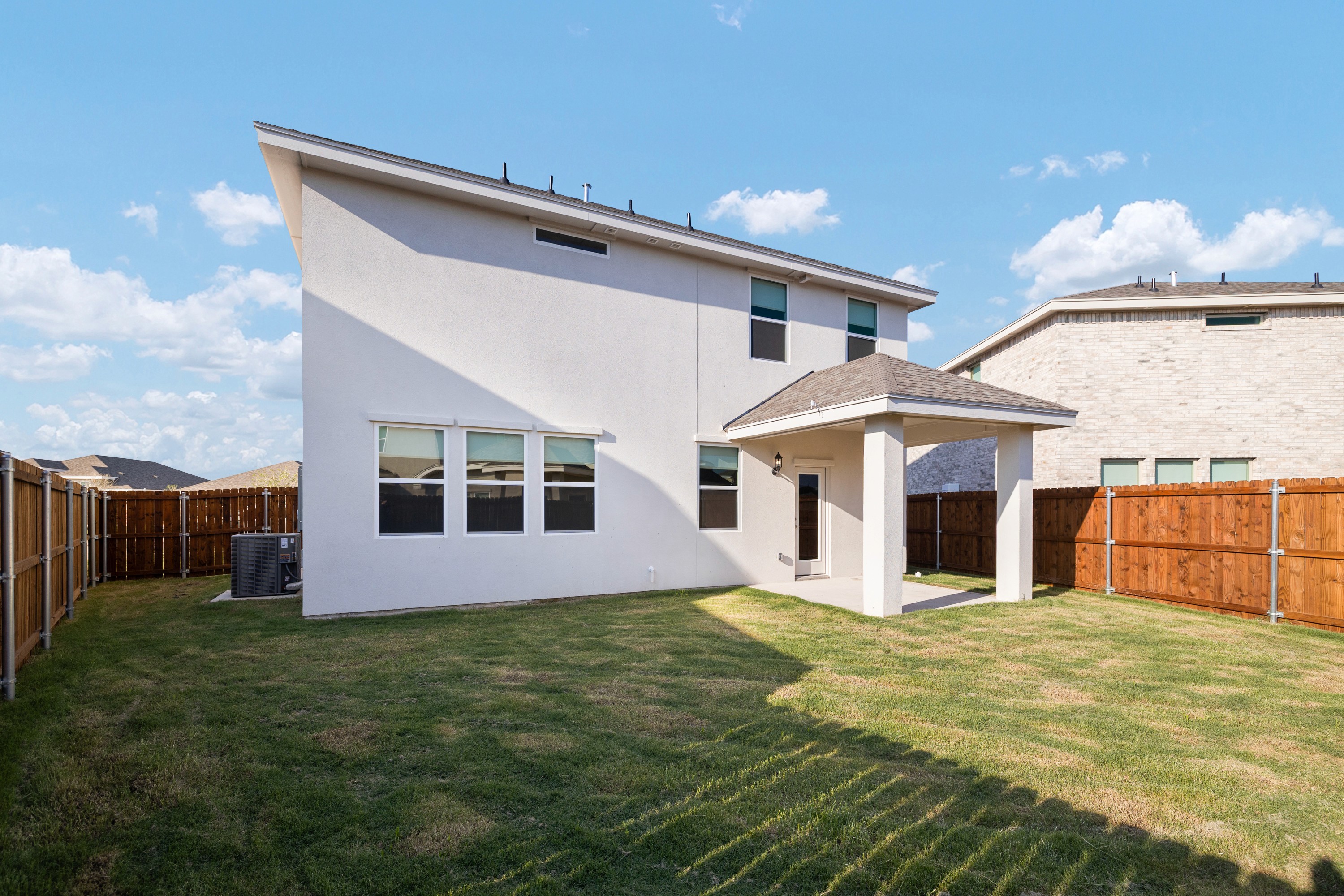 Luxury 4 bed, 2.5 bath homes for rent in McAllen, TX