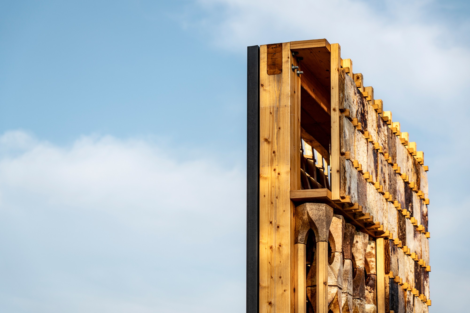 Mycelium Facade designed by Anomalia, exhibited at the 5th Seoul Biennale of Architecture and Urbanism 2025.