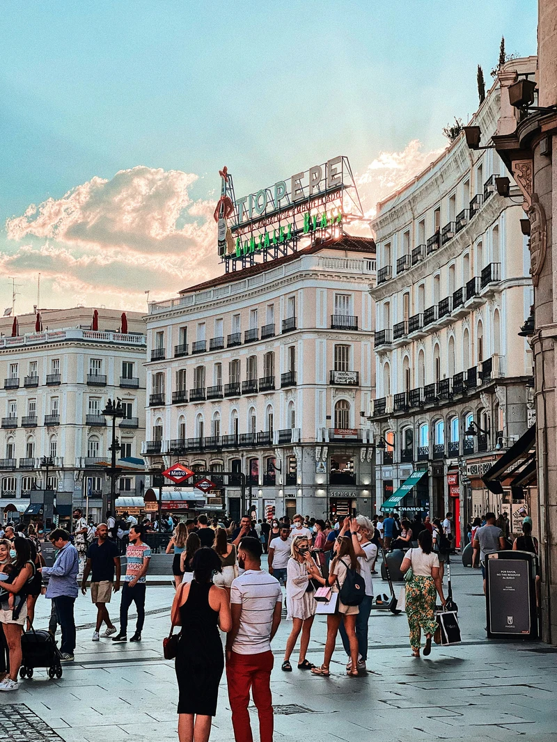 Explore the best cities to stay in Spain with this detailed guide. Find unique experiences, top accommodations, and cultural highlights.