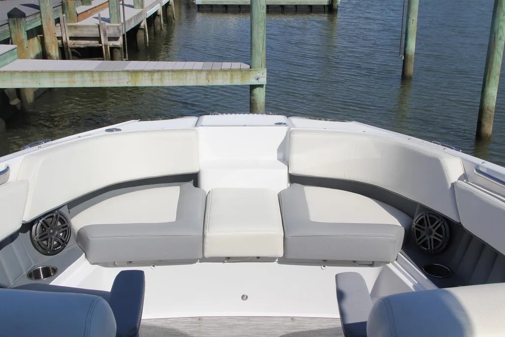 Boat thumbnail 12