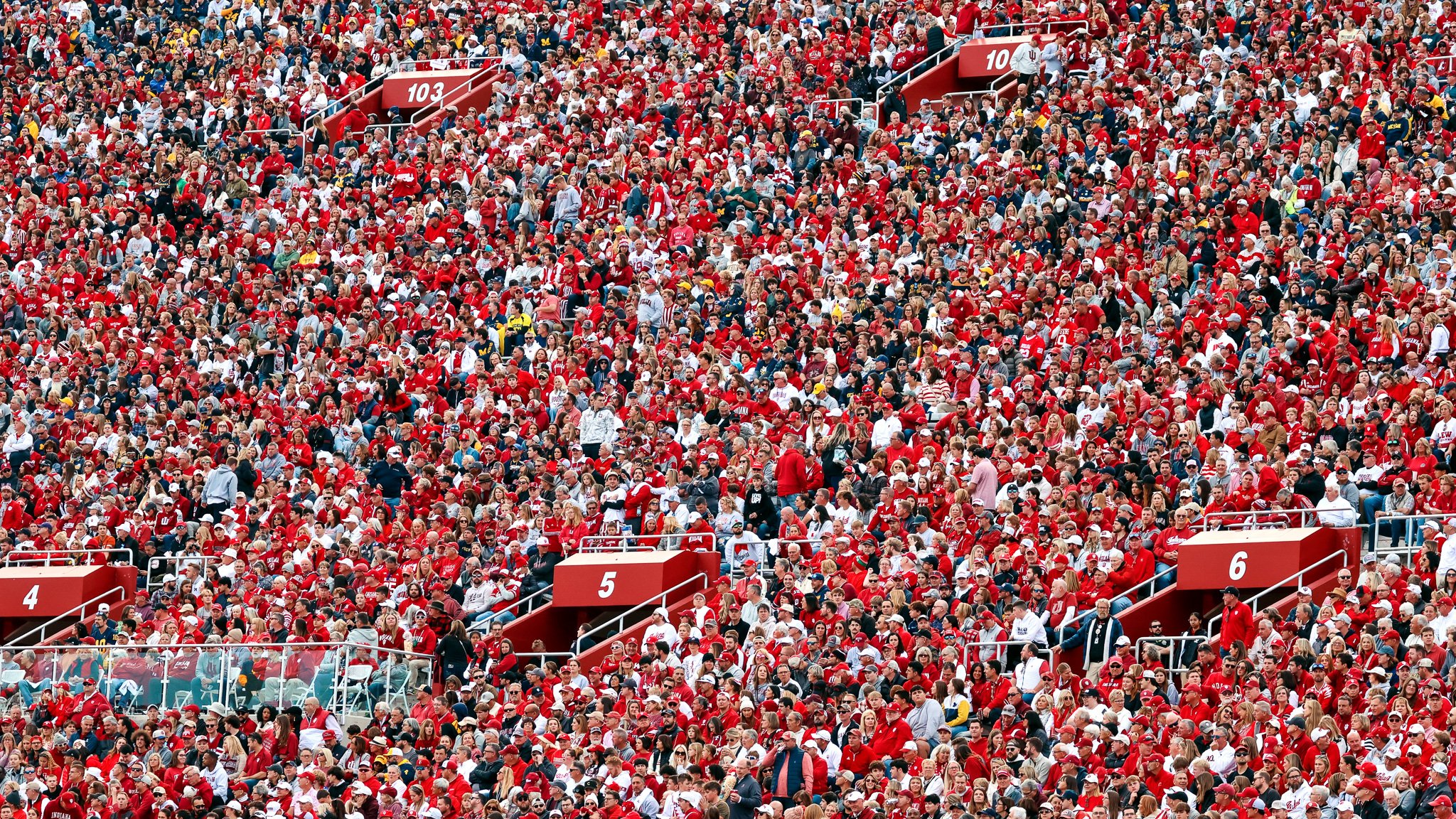 IU Football Make Historic 10-0 Streak in Bloomington