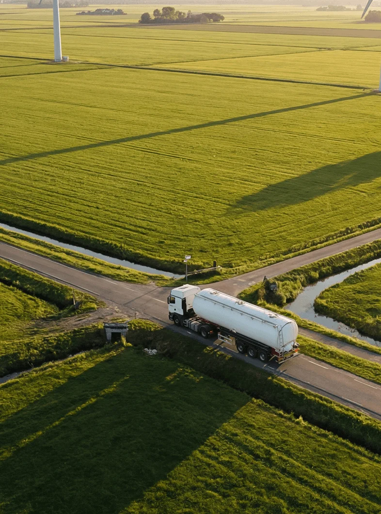 two men fix the solar panel 