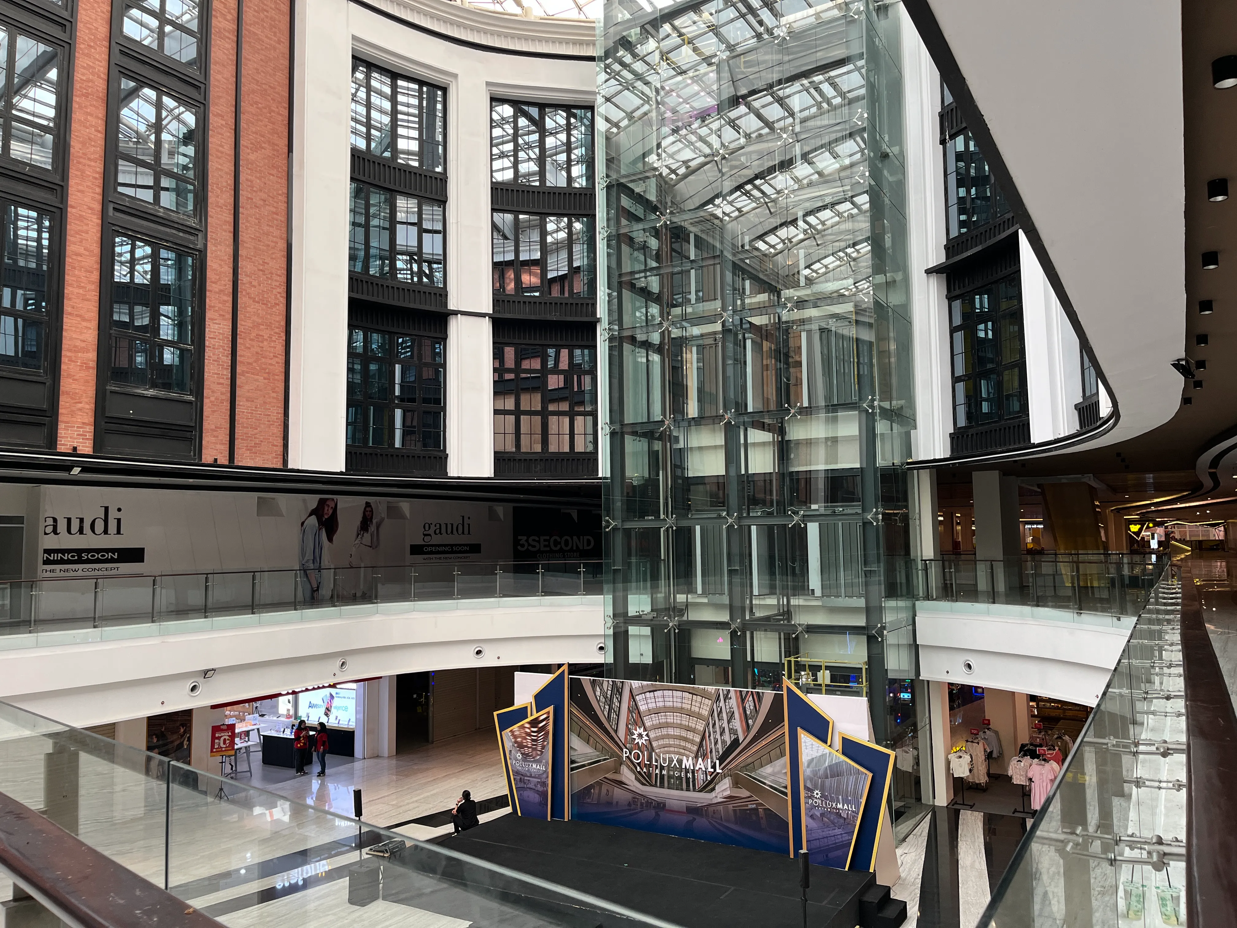 Pollux Mall Batam Center