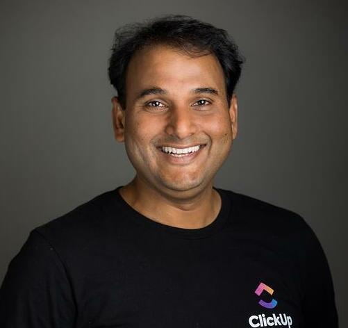 woman on focus photography