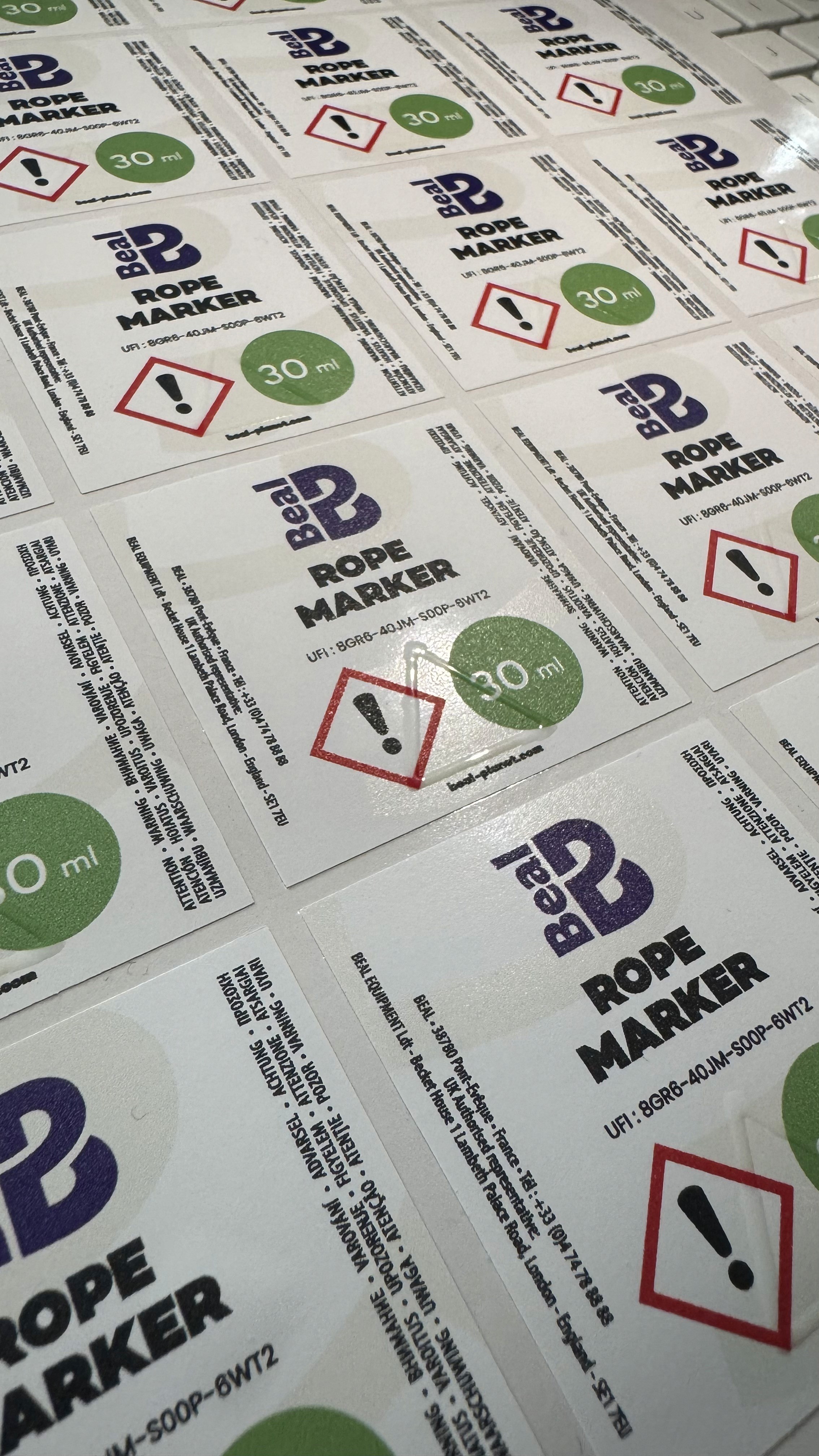 stickers avec norme ISO 11683