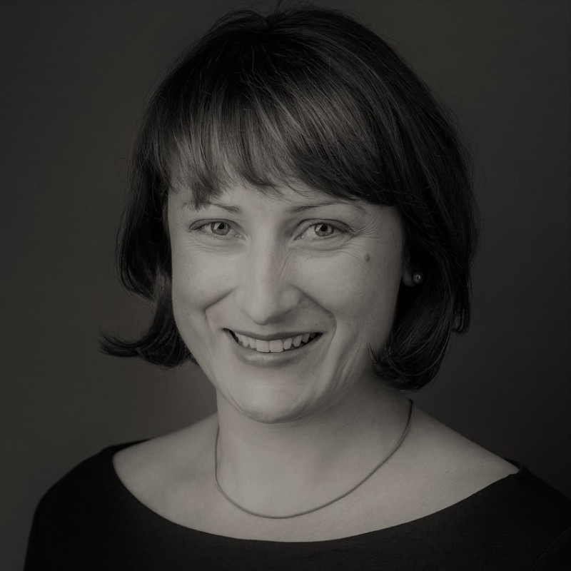 Finance Director reviews executive career coach