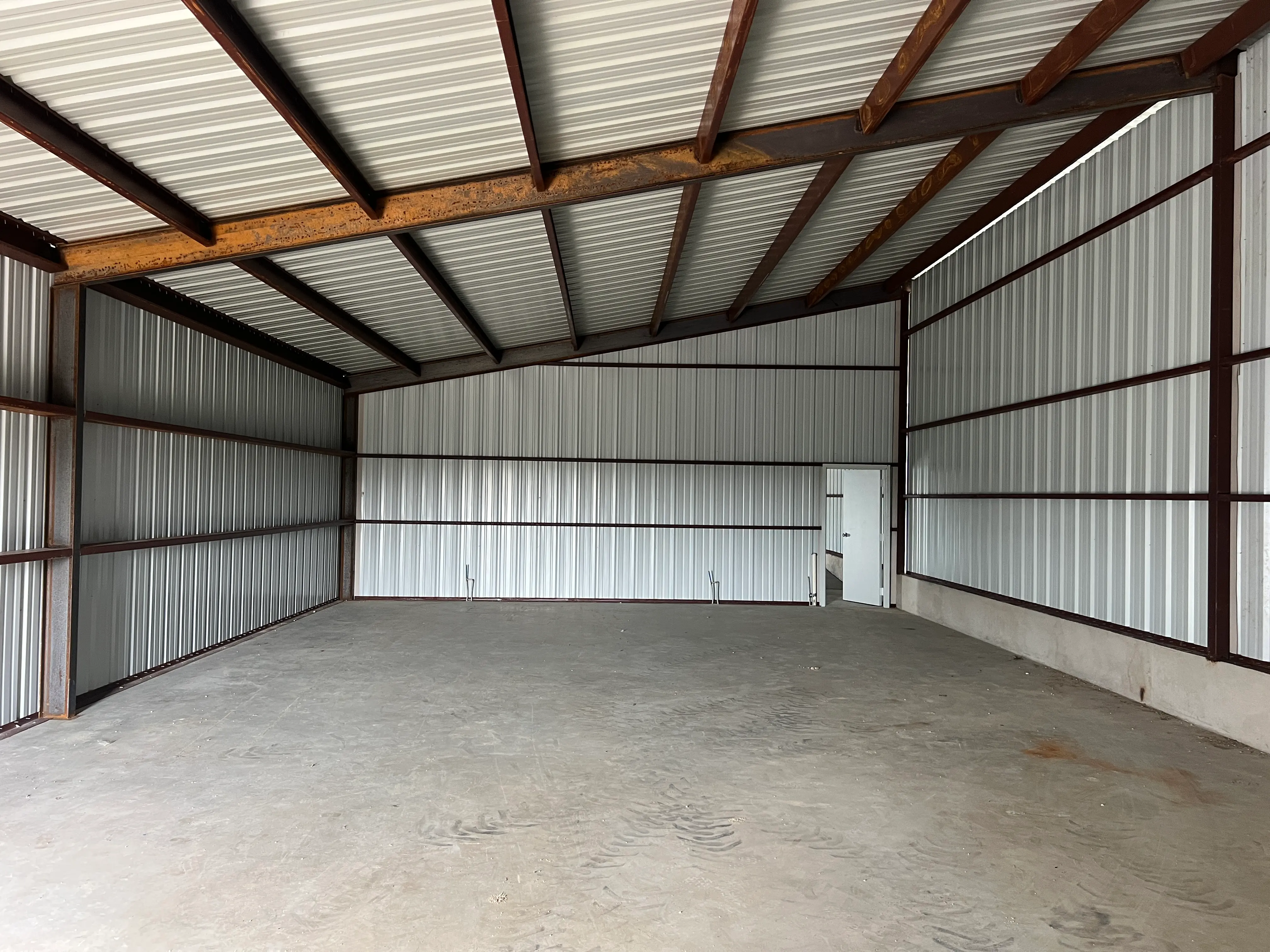 Two Tier Ag Barn: West Interior looking to the East Gatesville, Texas Perks Metal Works