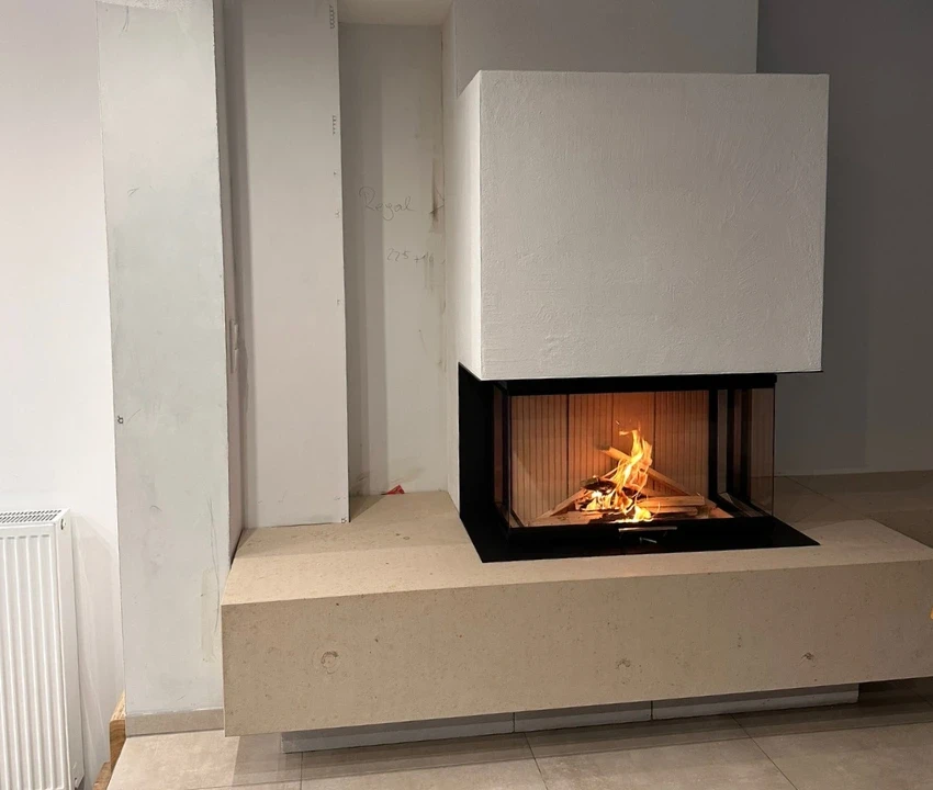 Kamin Eleganz – Projektansicht von Fliesenleger Eduard Repp