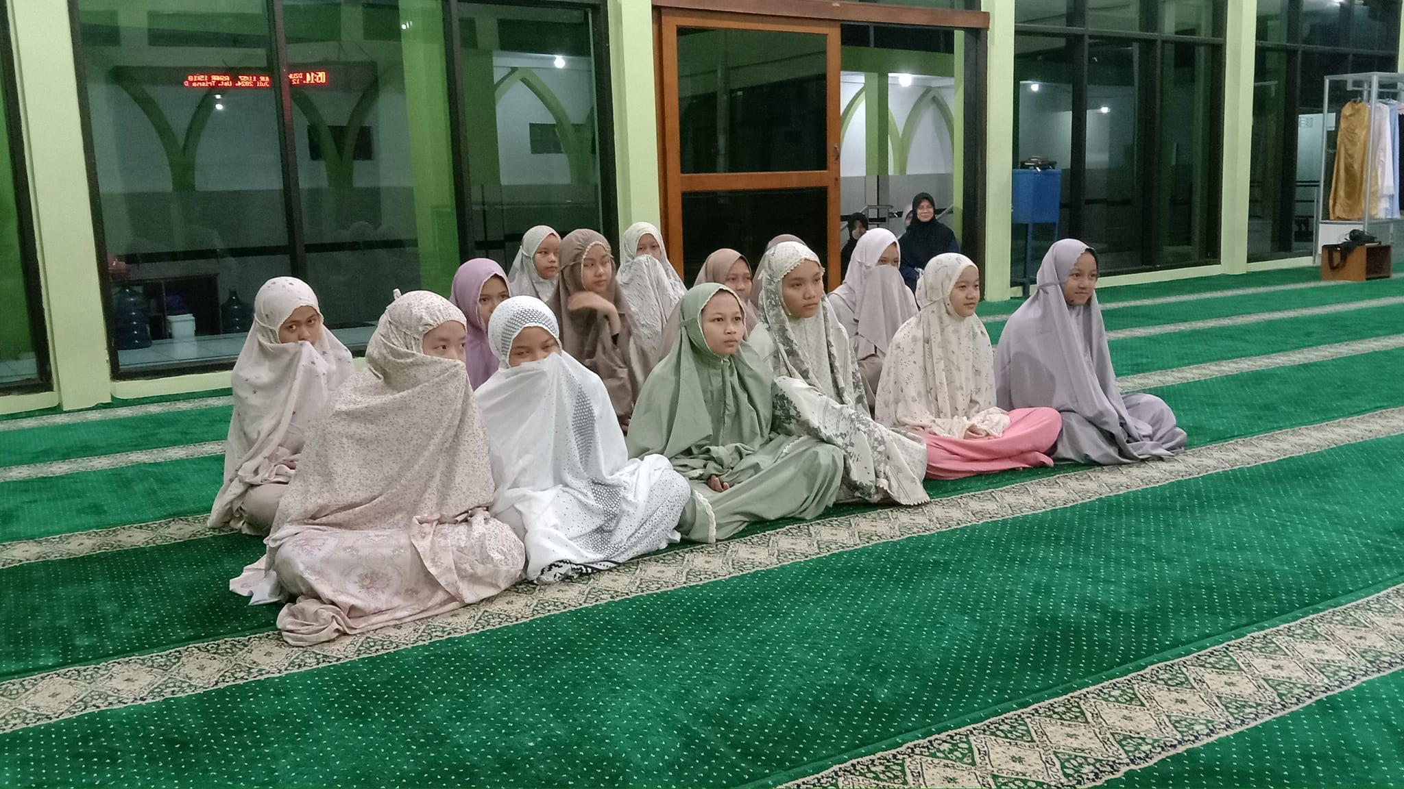 kegiatan asrama manbaul huda