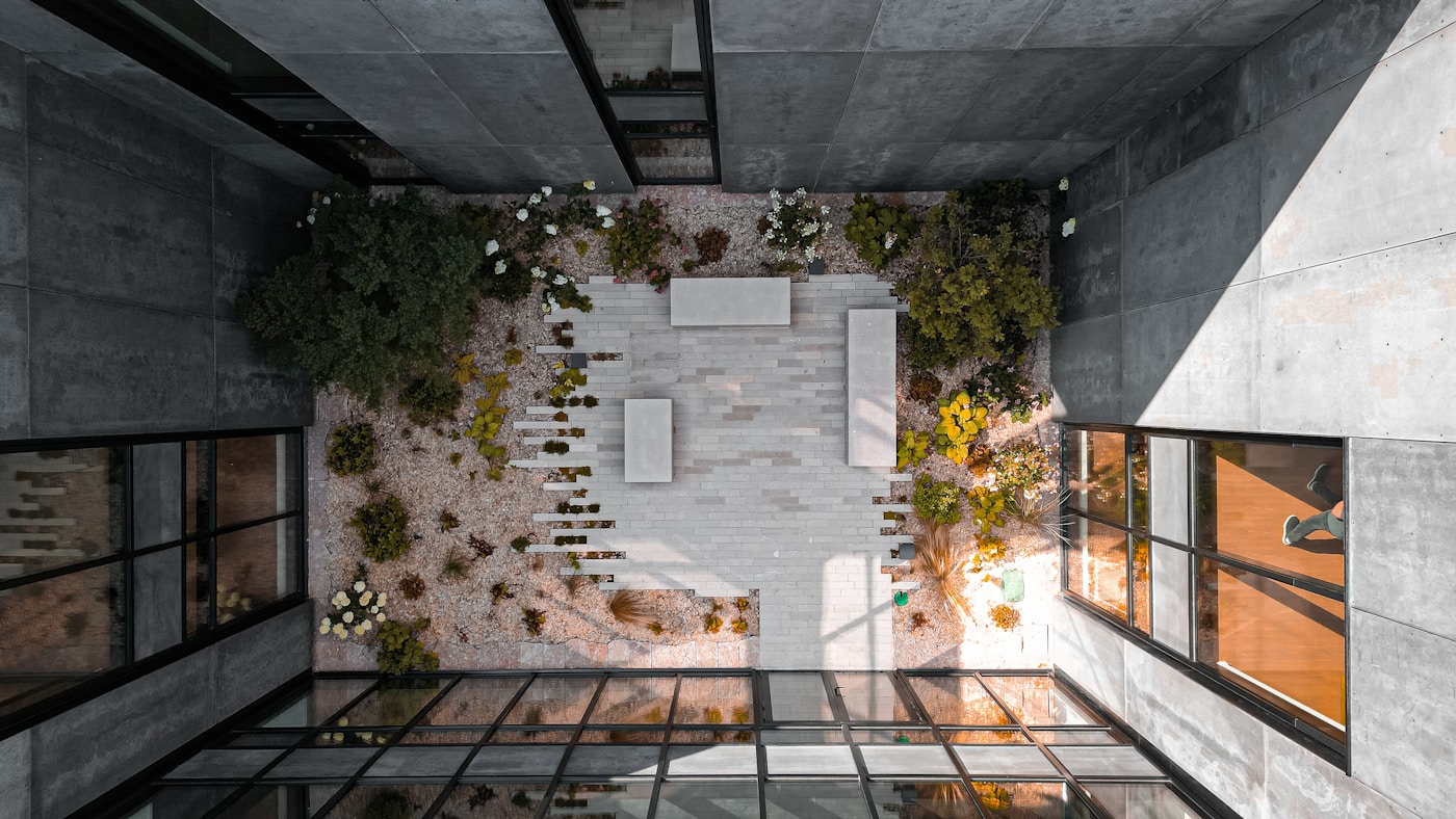 What makes a courtyard house work article landscape cover image