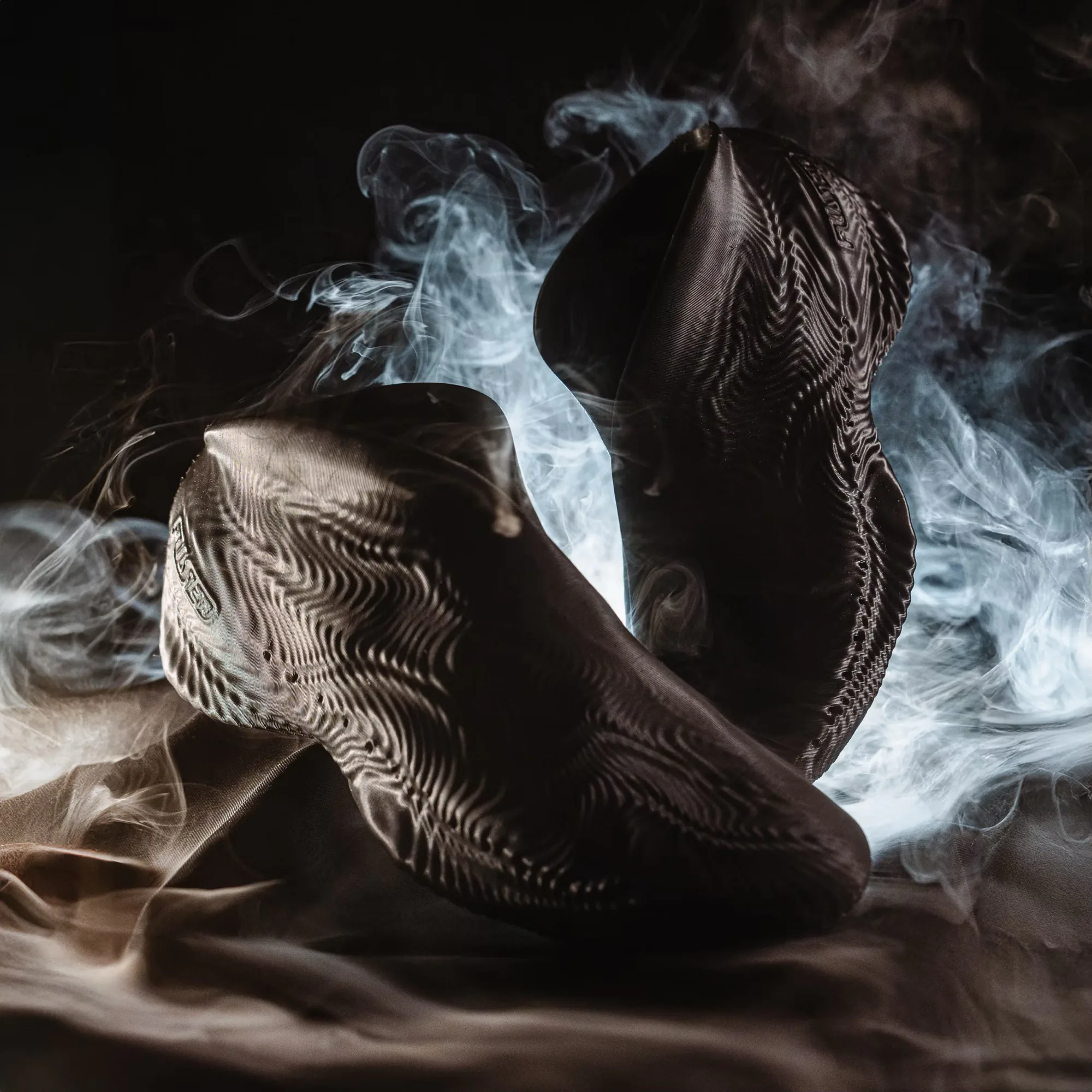 Fused Footwear — project image 03 by Roman Olinchuk. 香港攝影、創意影像及視覺敘事作品。