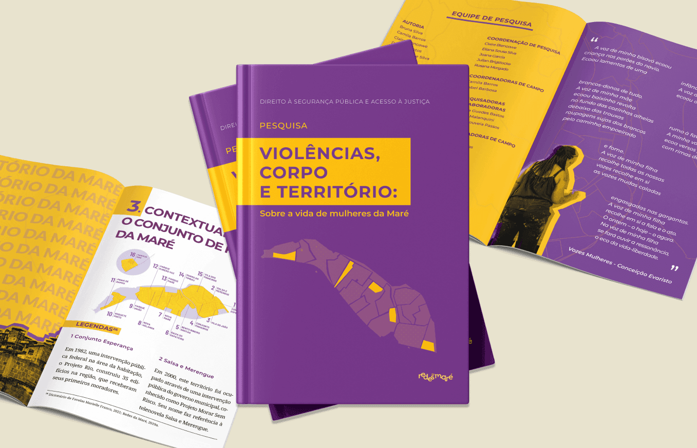 Foto da capa do livro e mais duas fotos com ele aberto.