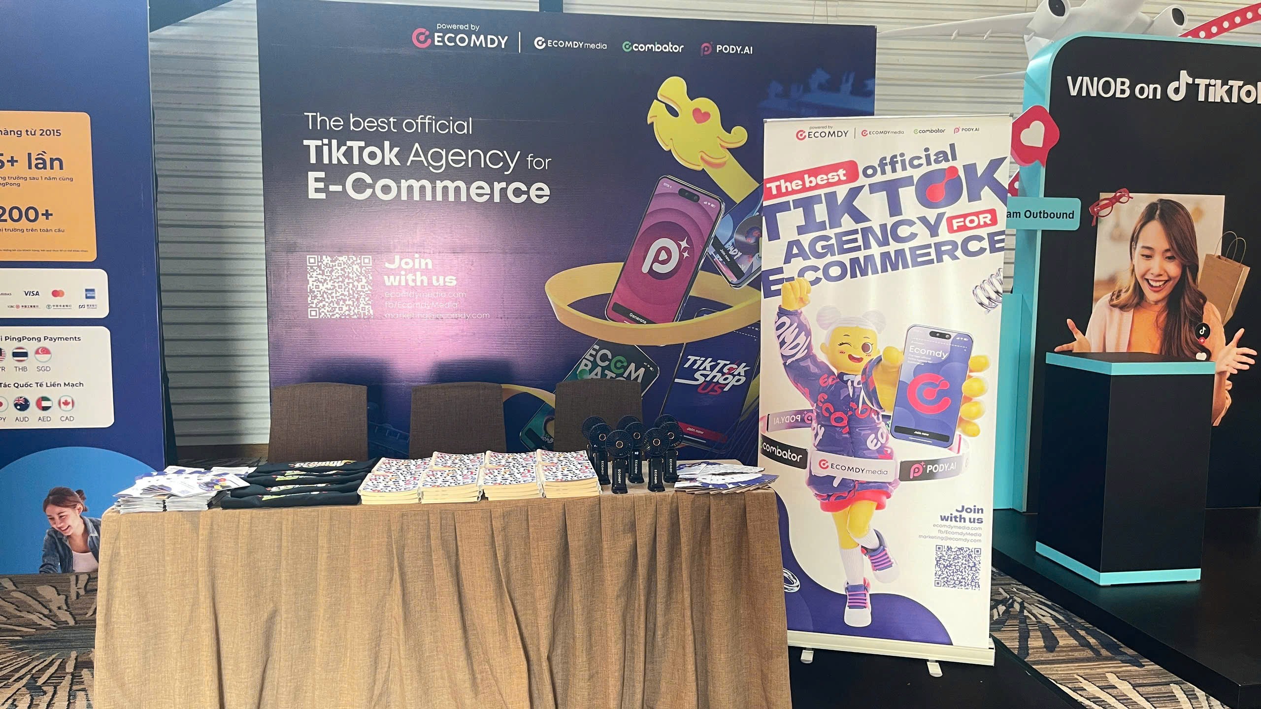 Ecomdy Booth: Meeting Sellers, Brands, and Partners