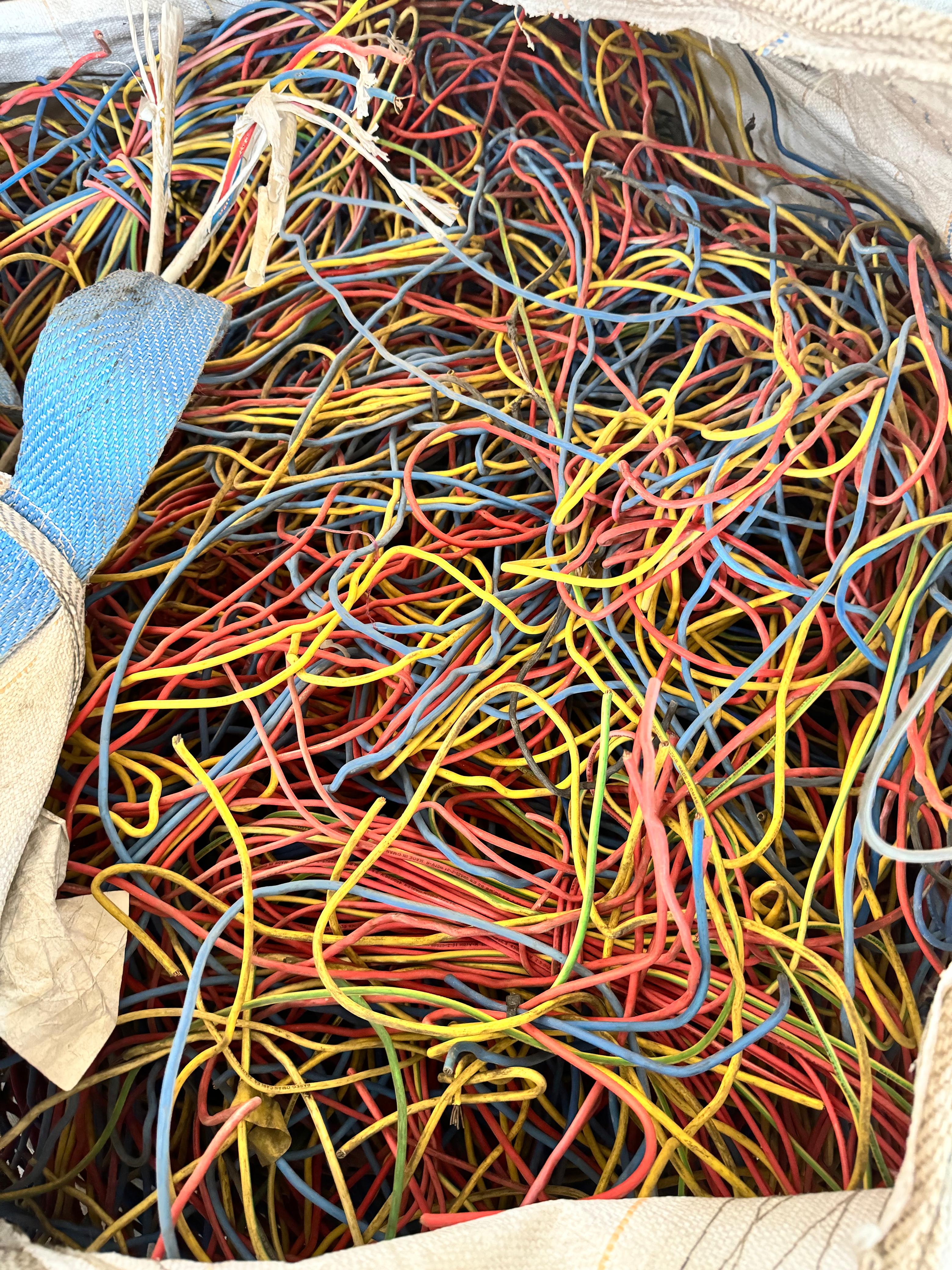 Fitting Wire