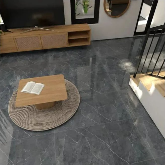 Porcelanato Suria Grey 57,7×57,7 pulido colocado en un living