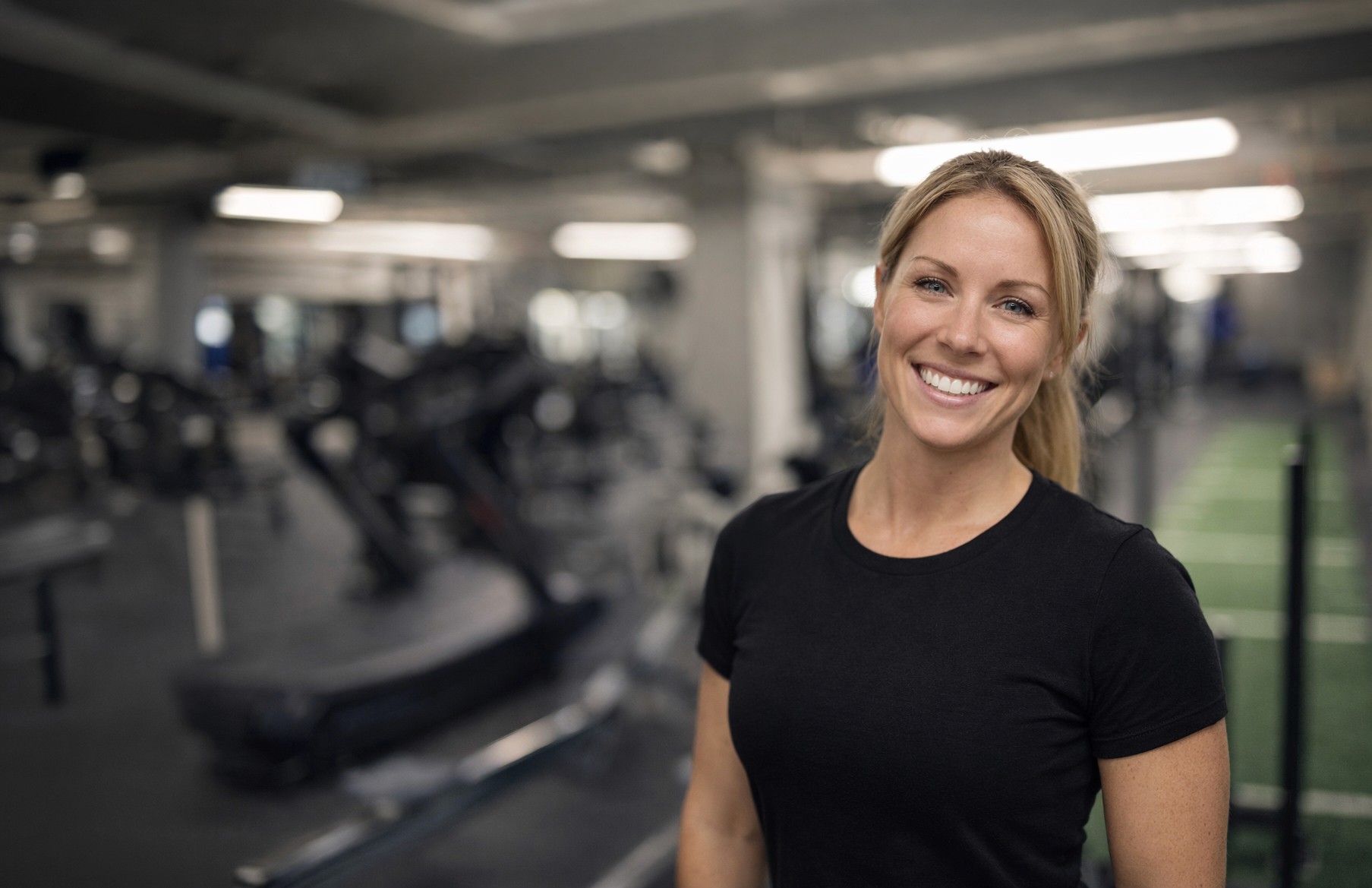Dynamic picture of a cyclist riding downhill