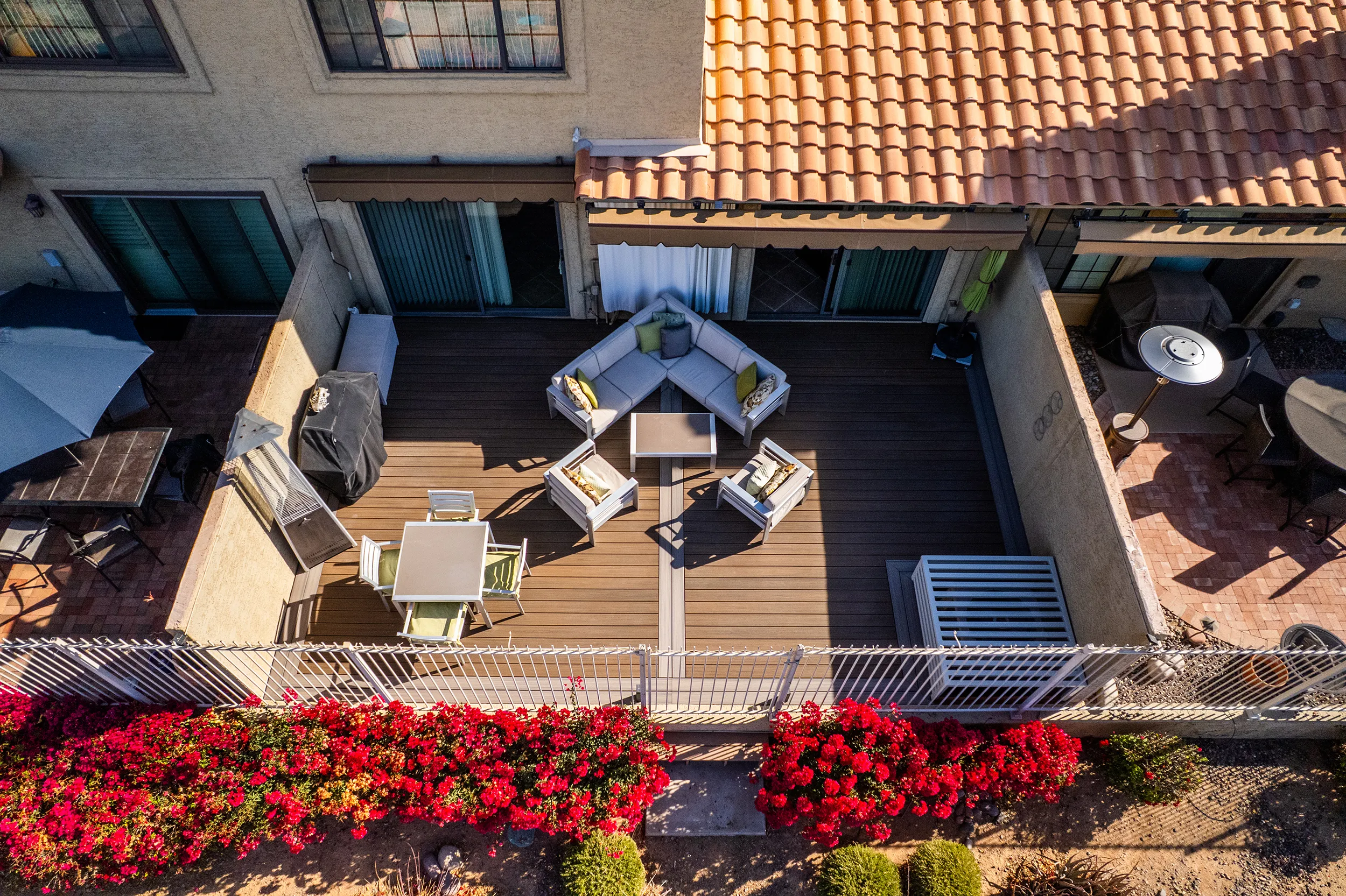 HBC Desks – An Outdoor Deck Escape with Trex Enhance decking