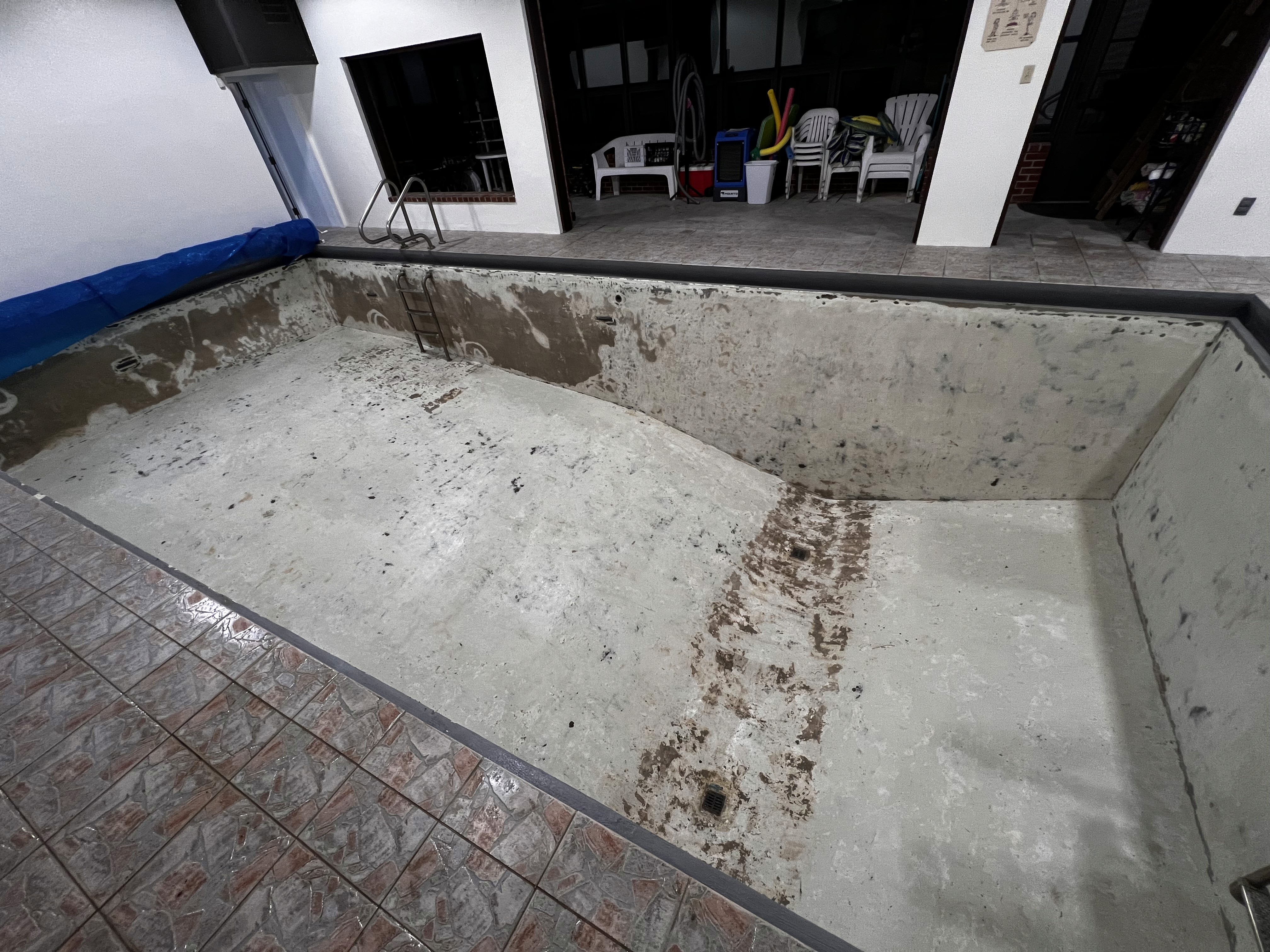 Pool sandblasting & coating by Rochester Sandblasting