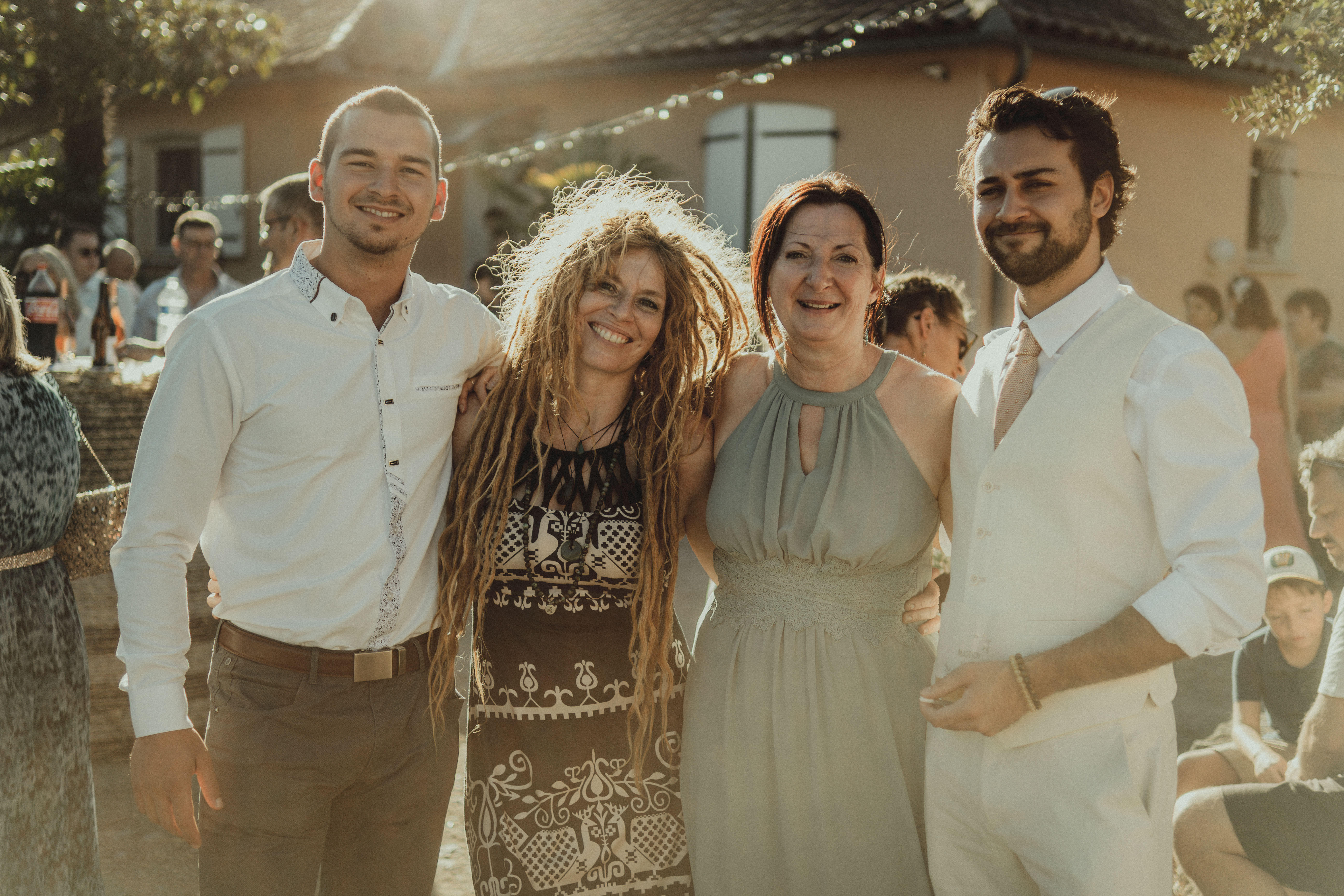 Product photoshoot, Photoshoot, Photography, Photographie, Sacs, Vin, Bouteilles, Porte-bouteilles, Jean, Bottles, Bottles bags, Communication