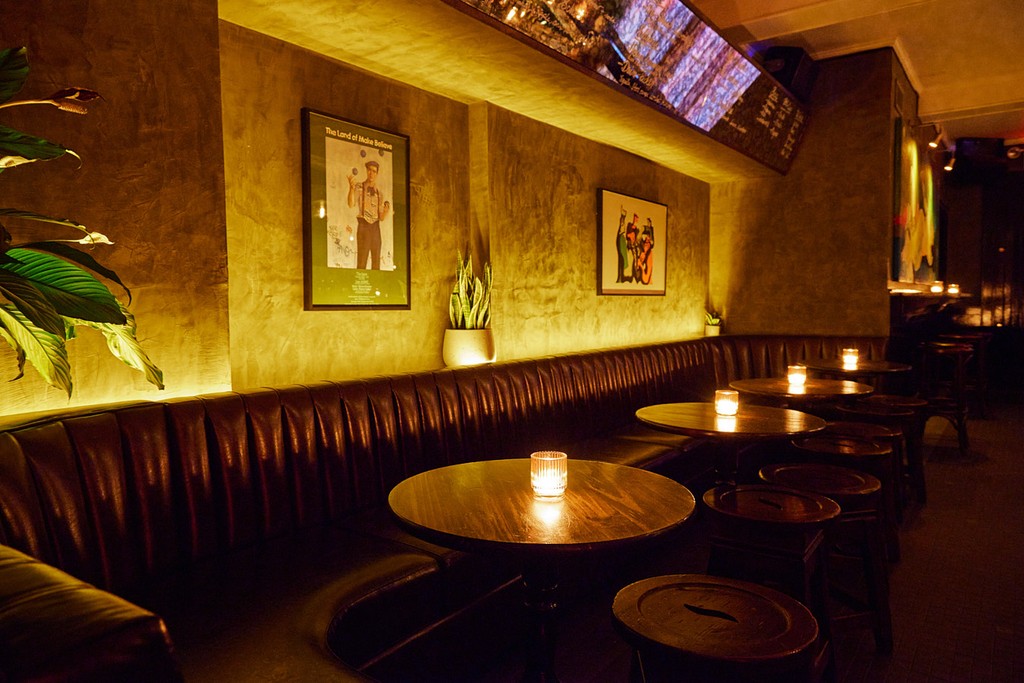 Bar photo 1