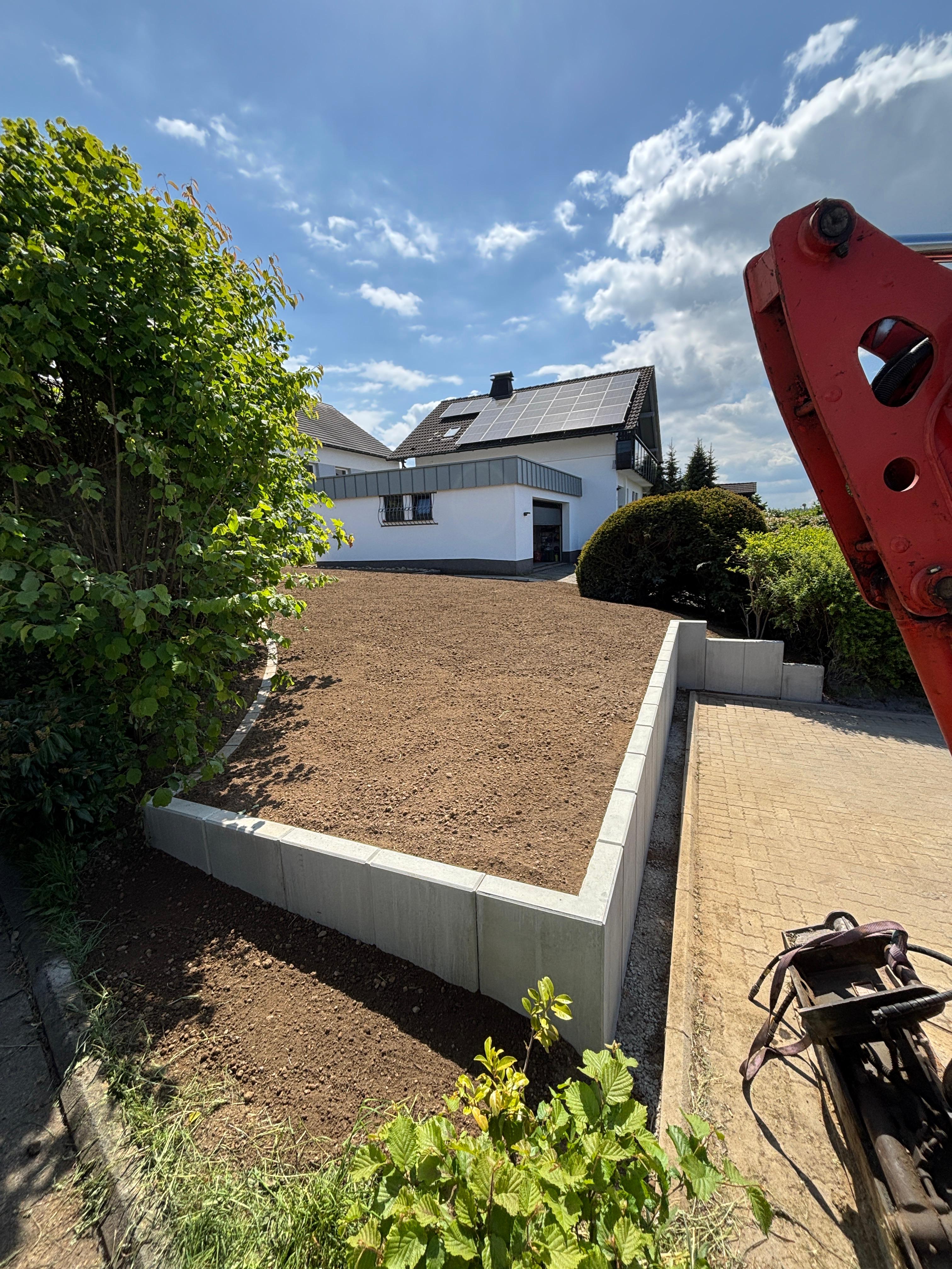 Modern landscaped garden showcasing professional outdoor design.
