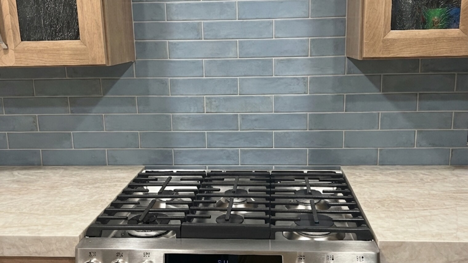 What Color Backsplash Goes With Cream Cabinets? We Tested 3 Options