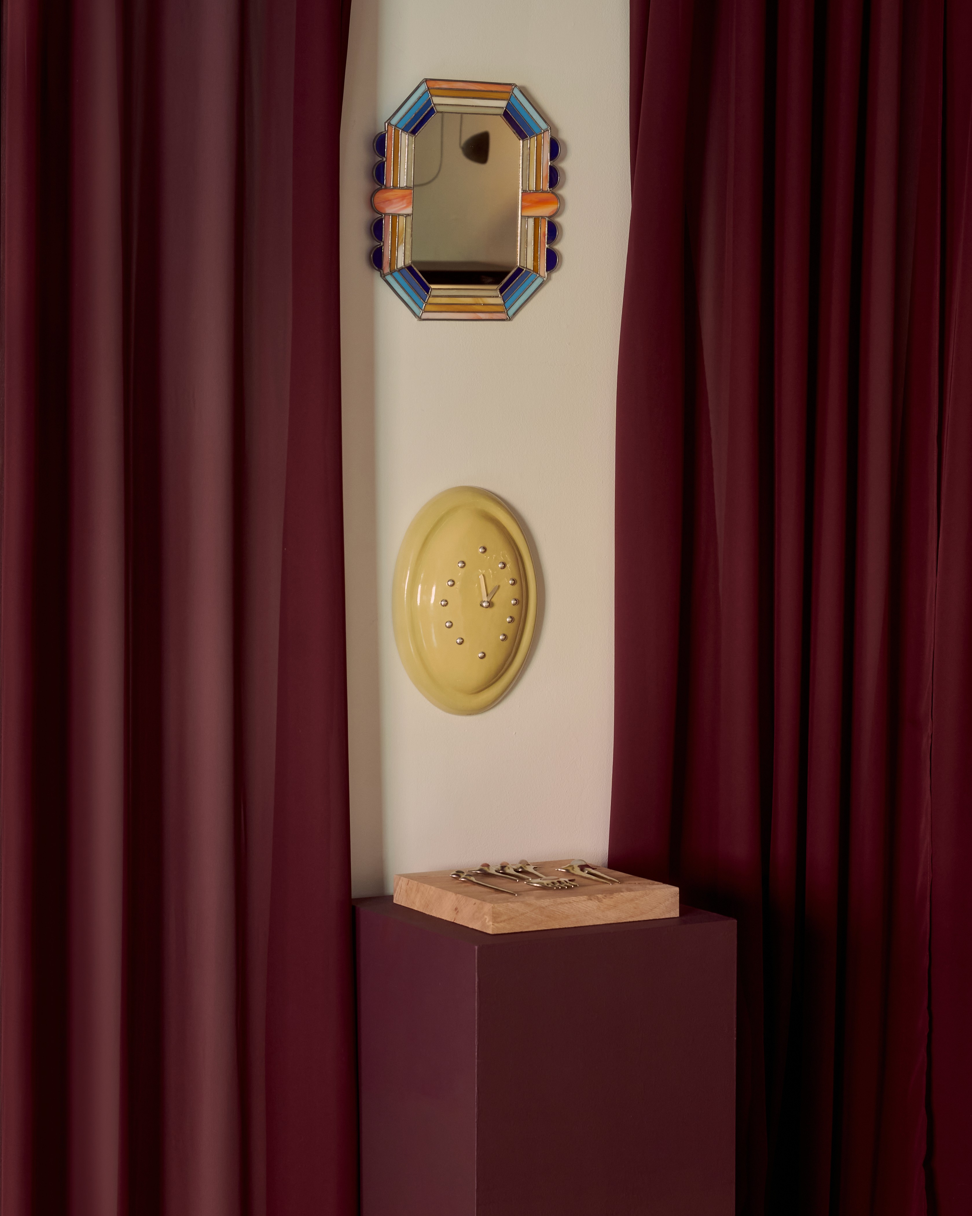 glass-object-detail-at-gathered-exhibition-jiri-krejcirik-3