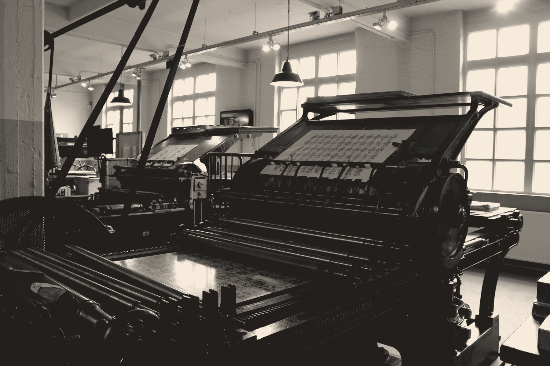A printing press