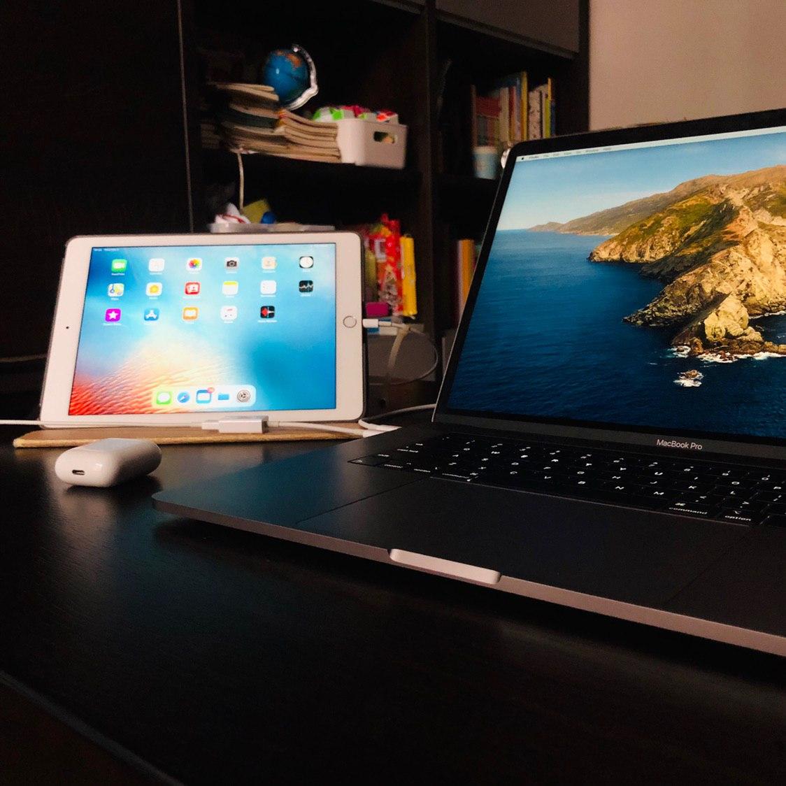 桌面办公设备展示