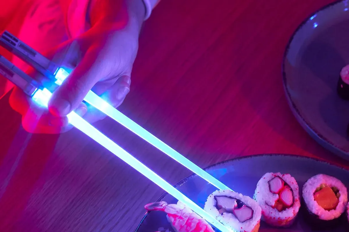 Lightsaber chopsticks